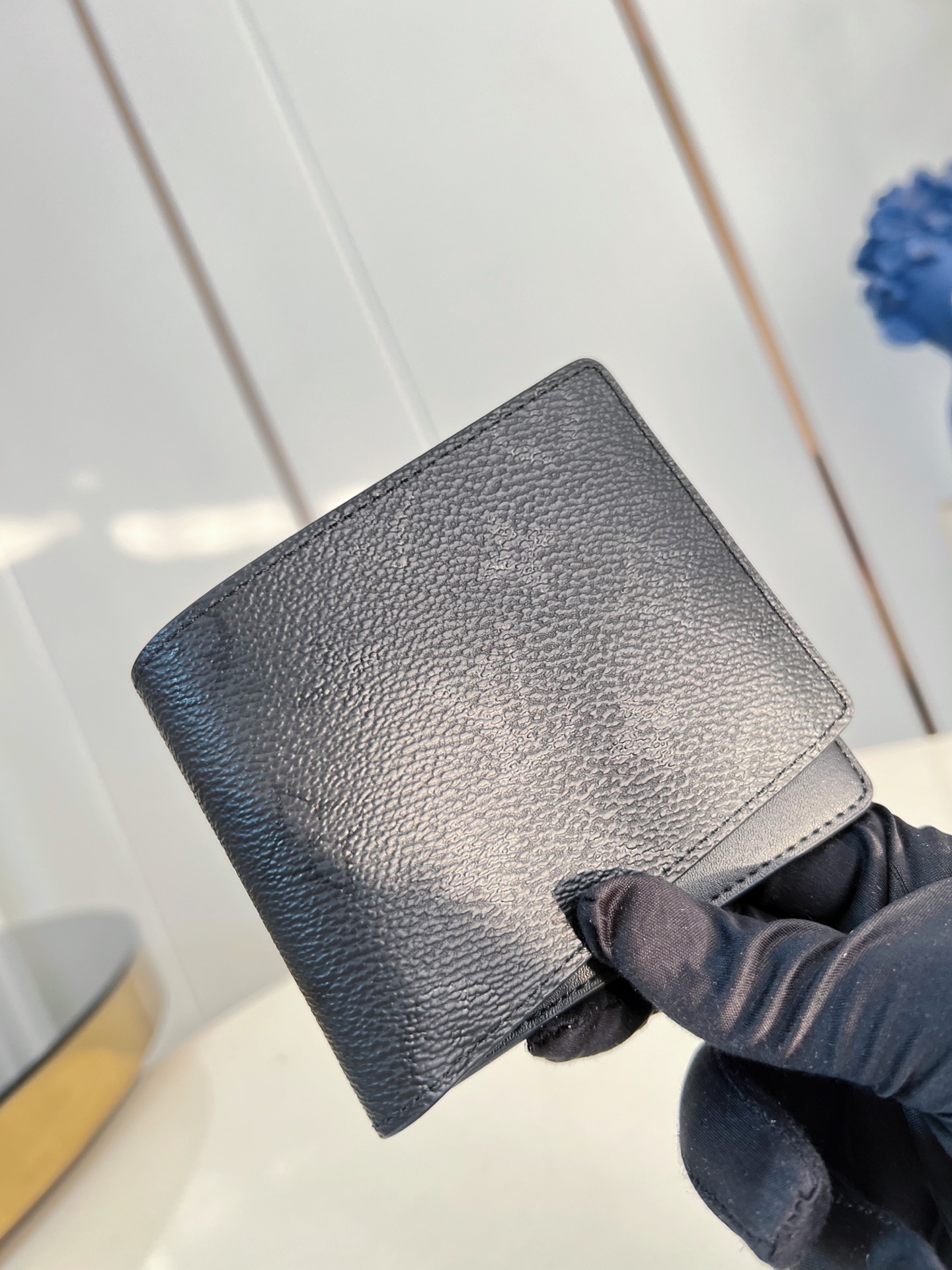 Louis Vuitton Basic Bag Canvas M-l