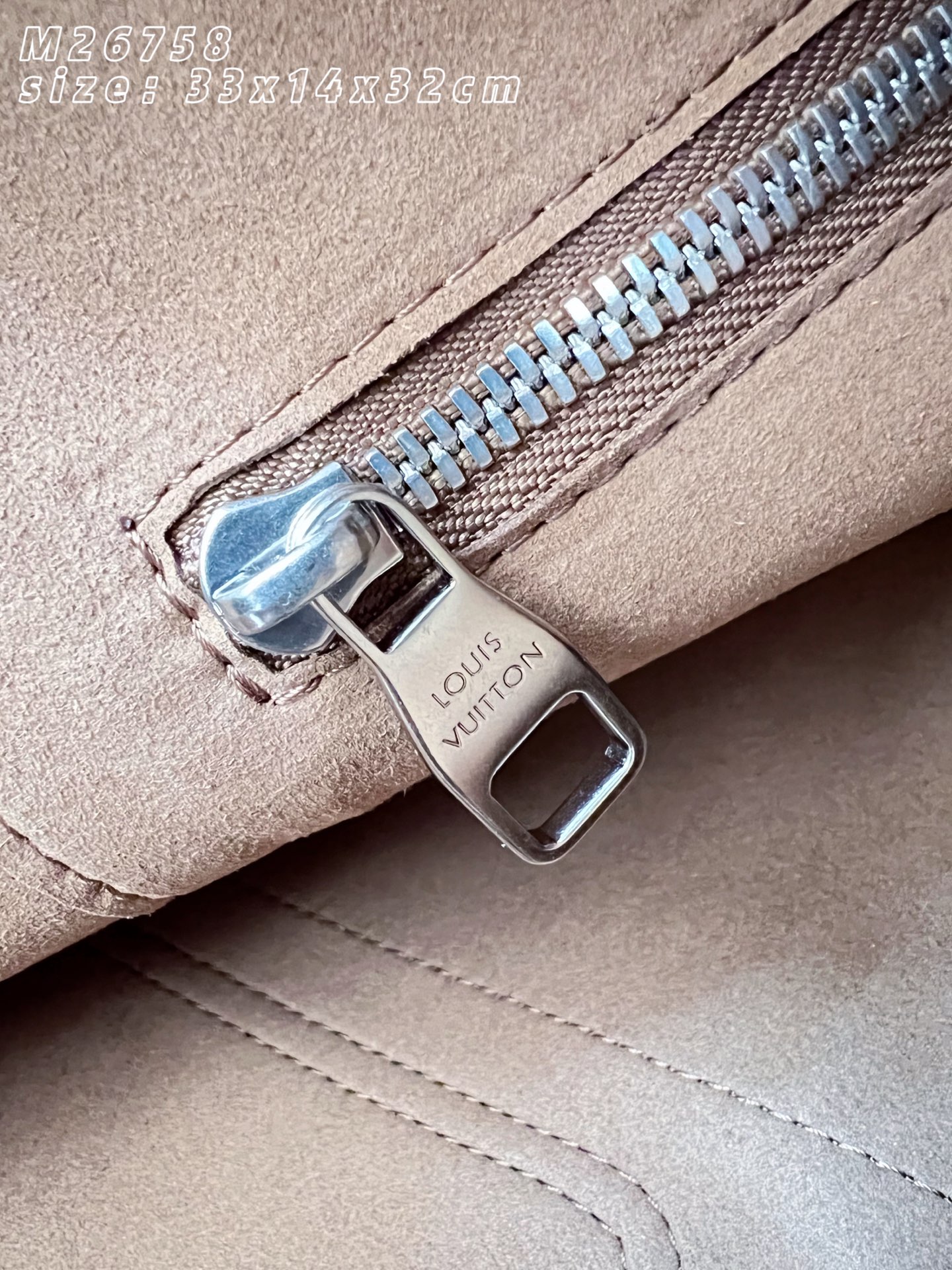 Louis Vuitton Basic Bag Cow Leather M-l-s