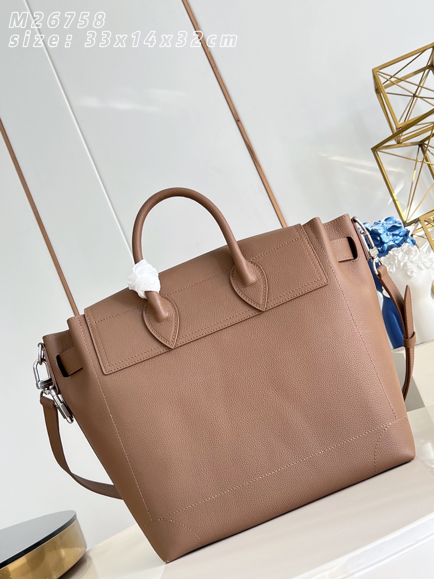 Louis Vuitton Basic Bag Cow Leather M-l-s