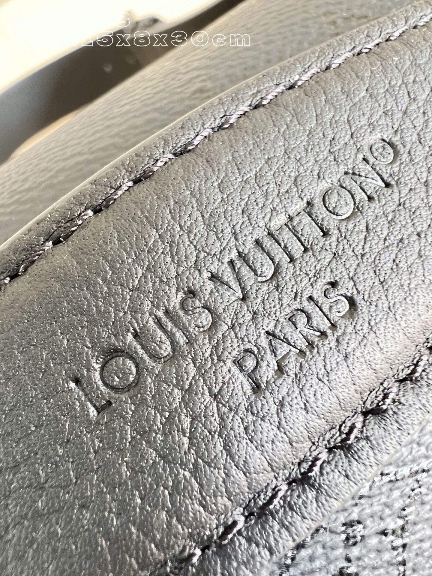 Louis Vuitton Basic Bag Canvas M-s