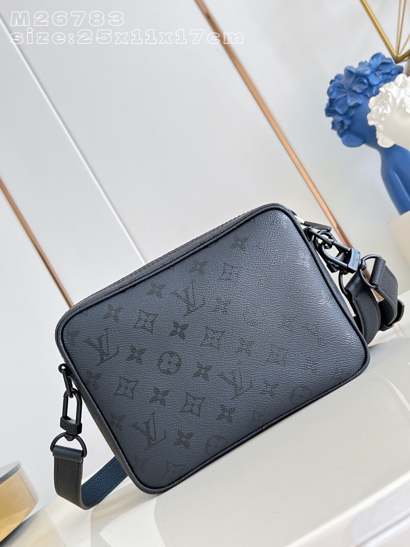 Louis Vuitton Crossbody Bag Canvas M-l