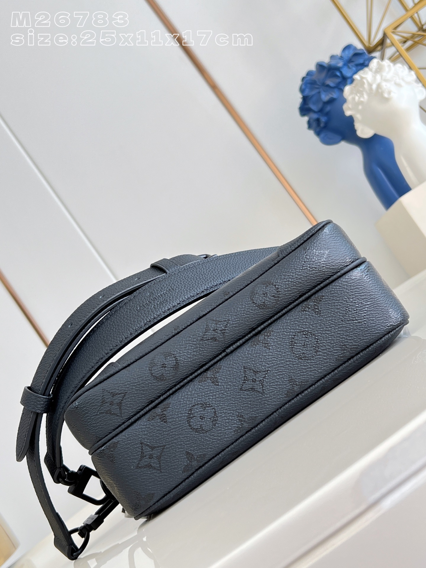 Louis Vuitton Crossbody Bag Canvas M-l