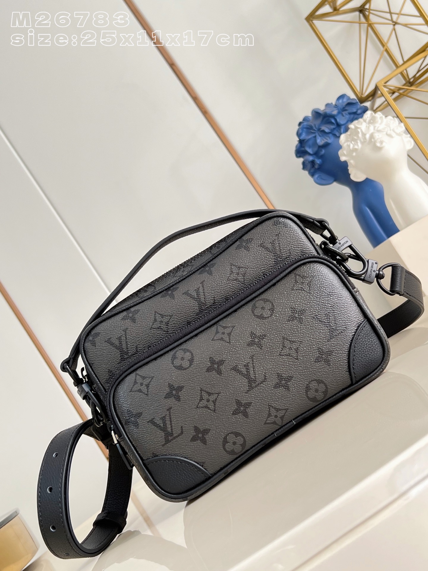 Louis Vuitton Crossbody Bag Canvas M-l