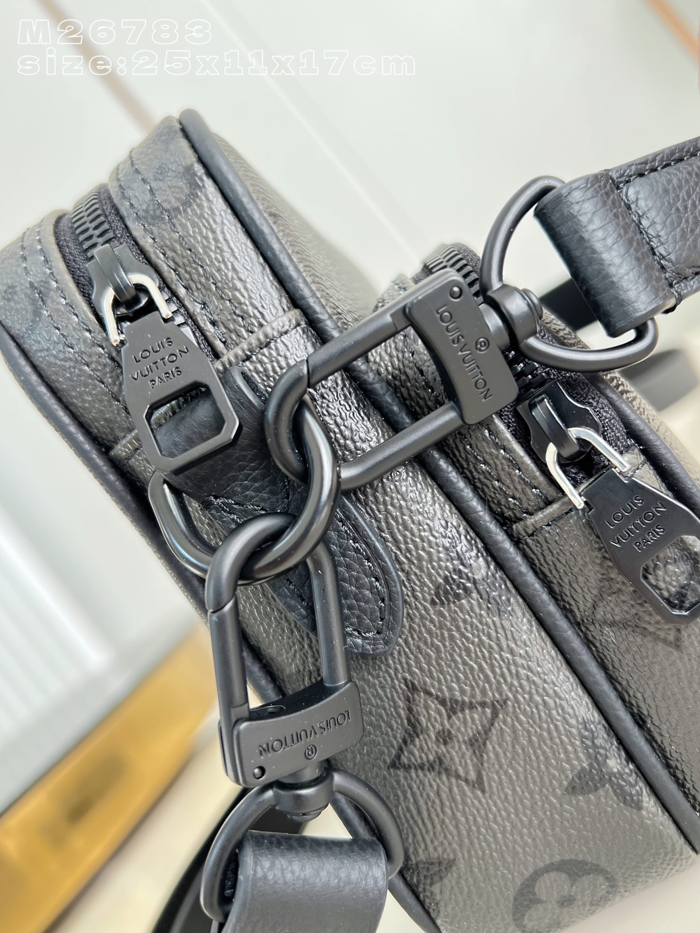 Louis Vuitton Crossbody Bag Canvas M-l