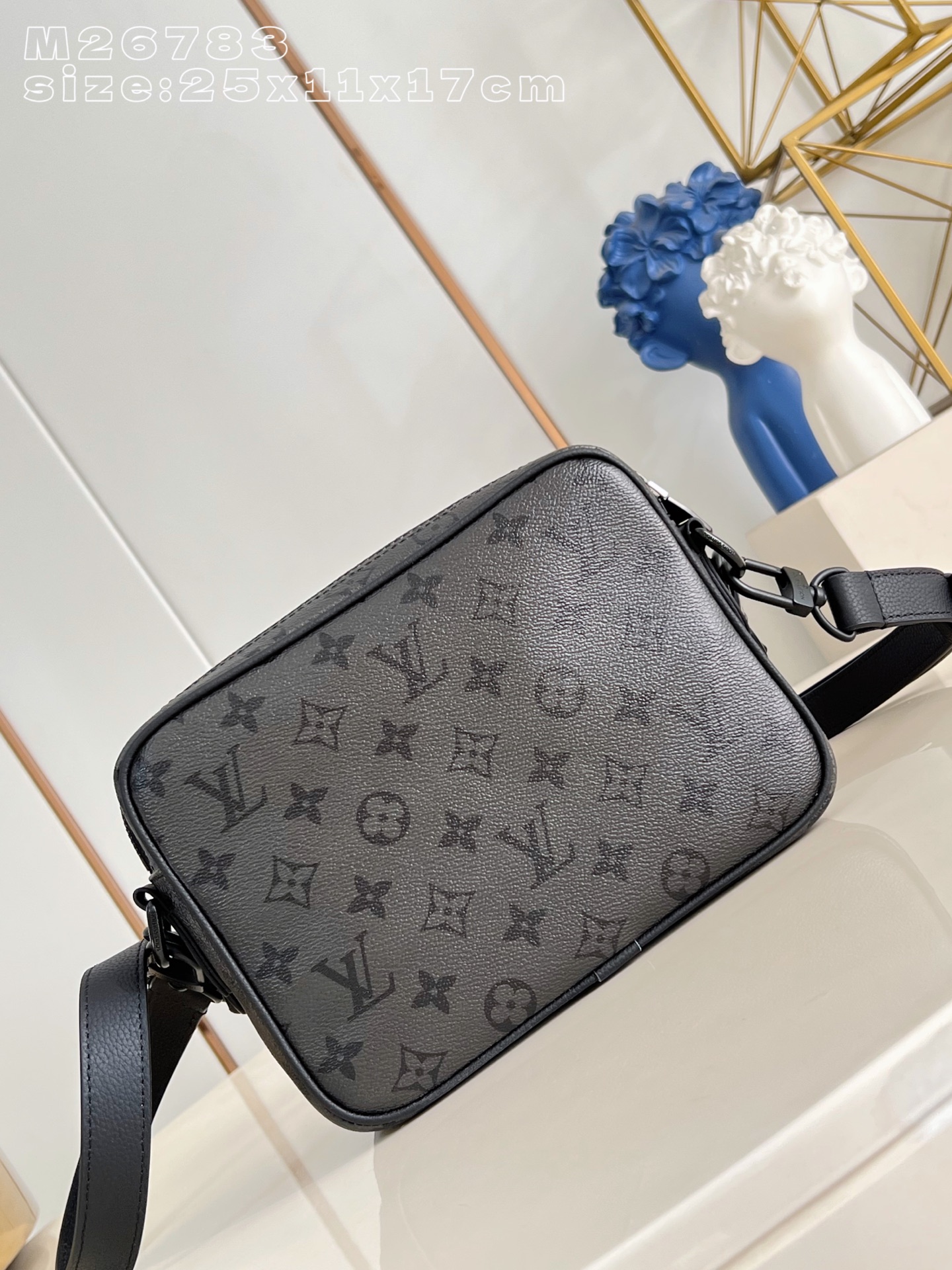 Louis Vuitton Crossbody Bag Canvas M-l