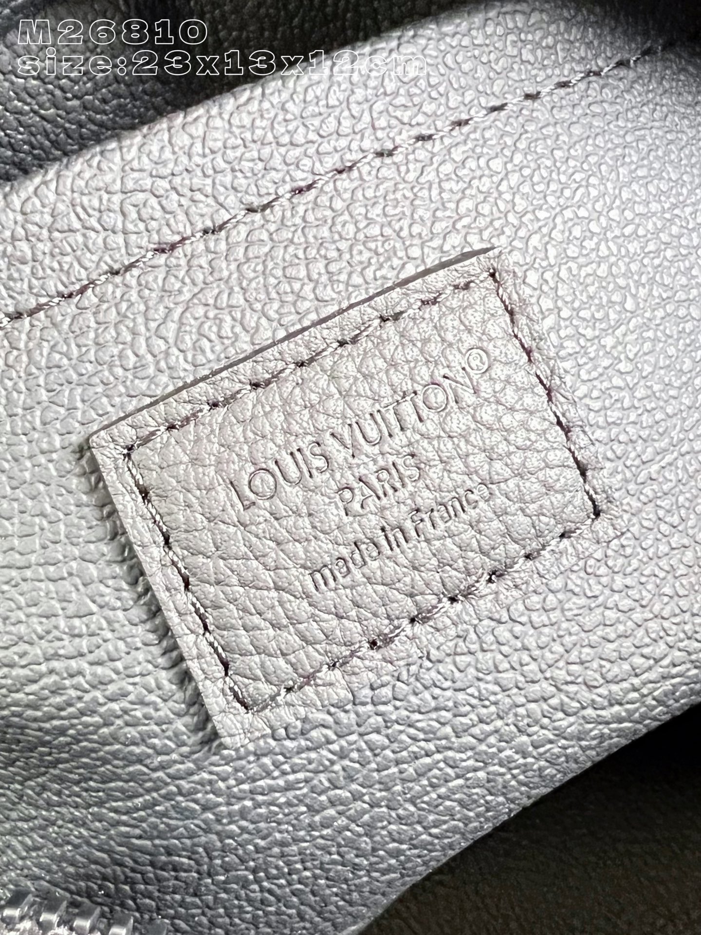 Louis Vuitton Basic Bag Canvas M-l