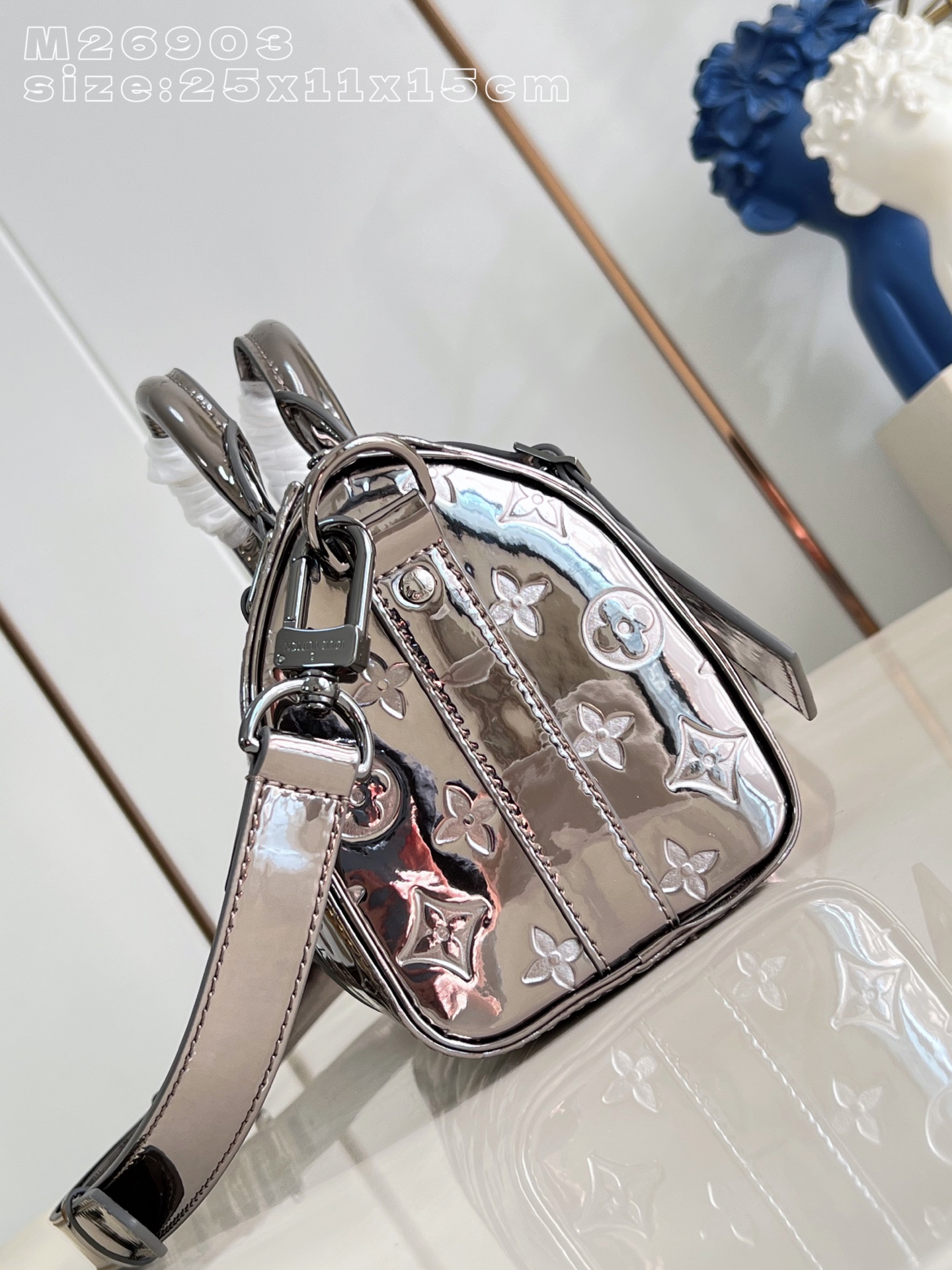 Louis Vuitton Basic Bag Canvas M-l