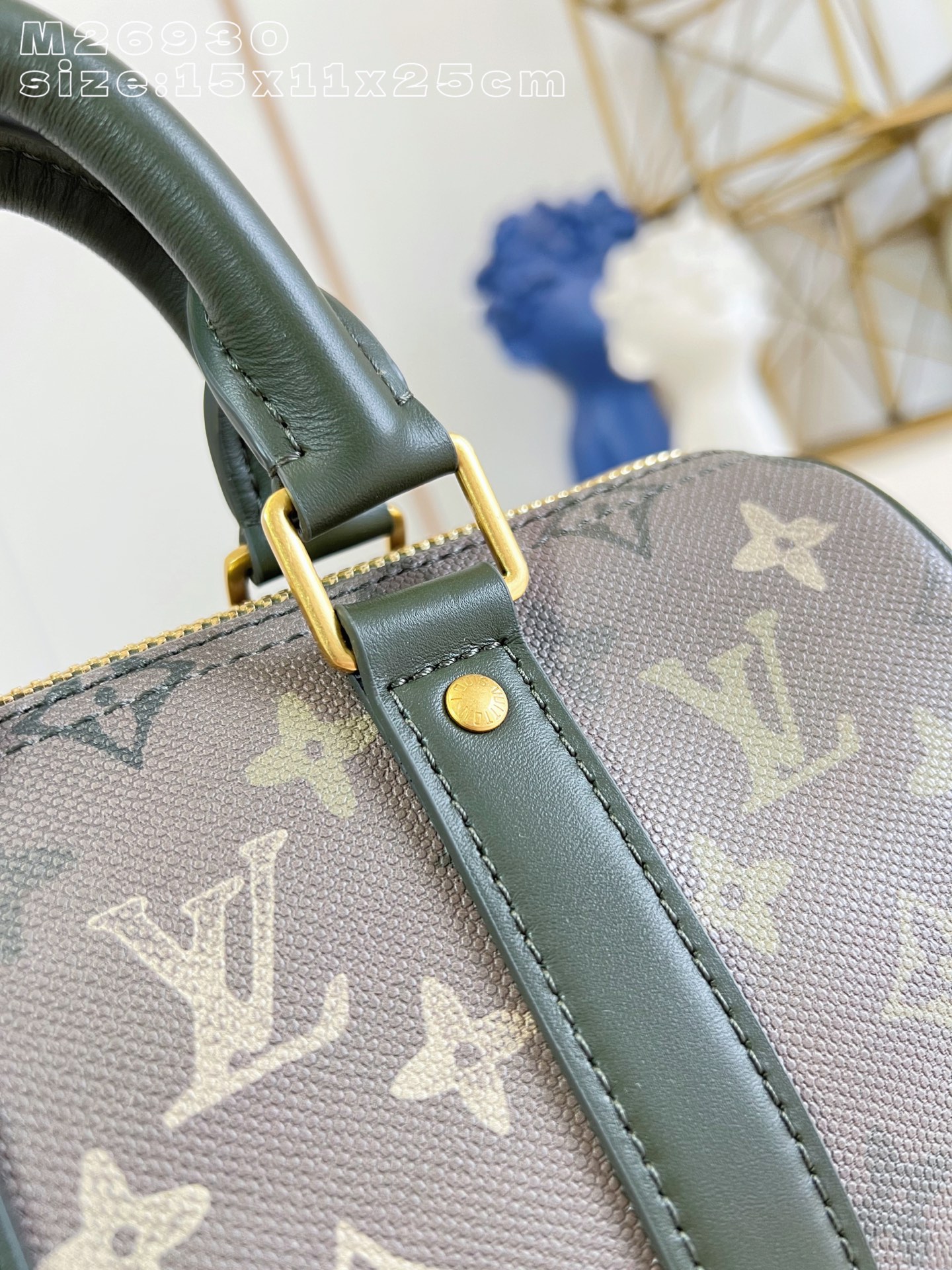 Louis Vuitton Basic Bag Canvas M-l-s