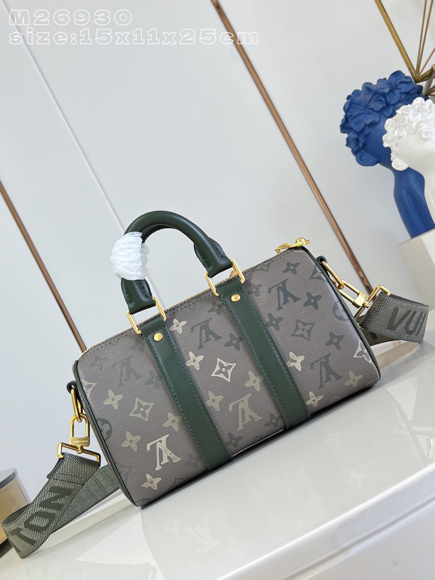 Louis Vuitton Basic Bag Canvas M-l-s