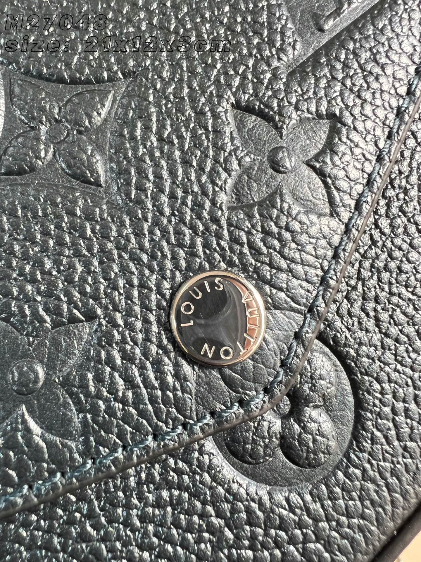 Louis Vuitton Basic Bag Canvas M-l