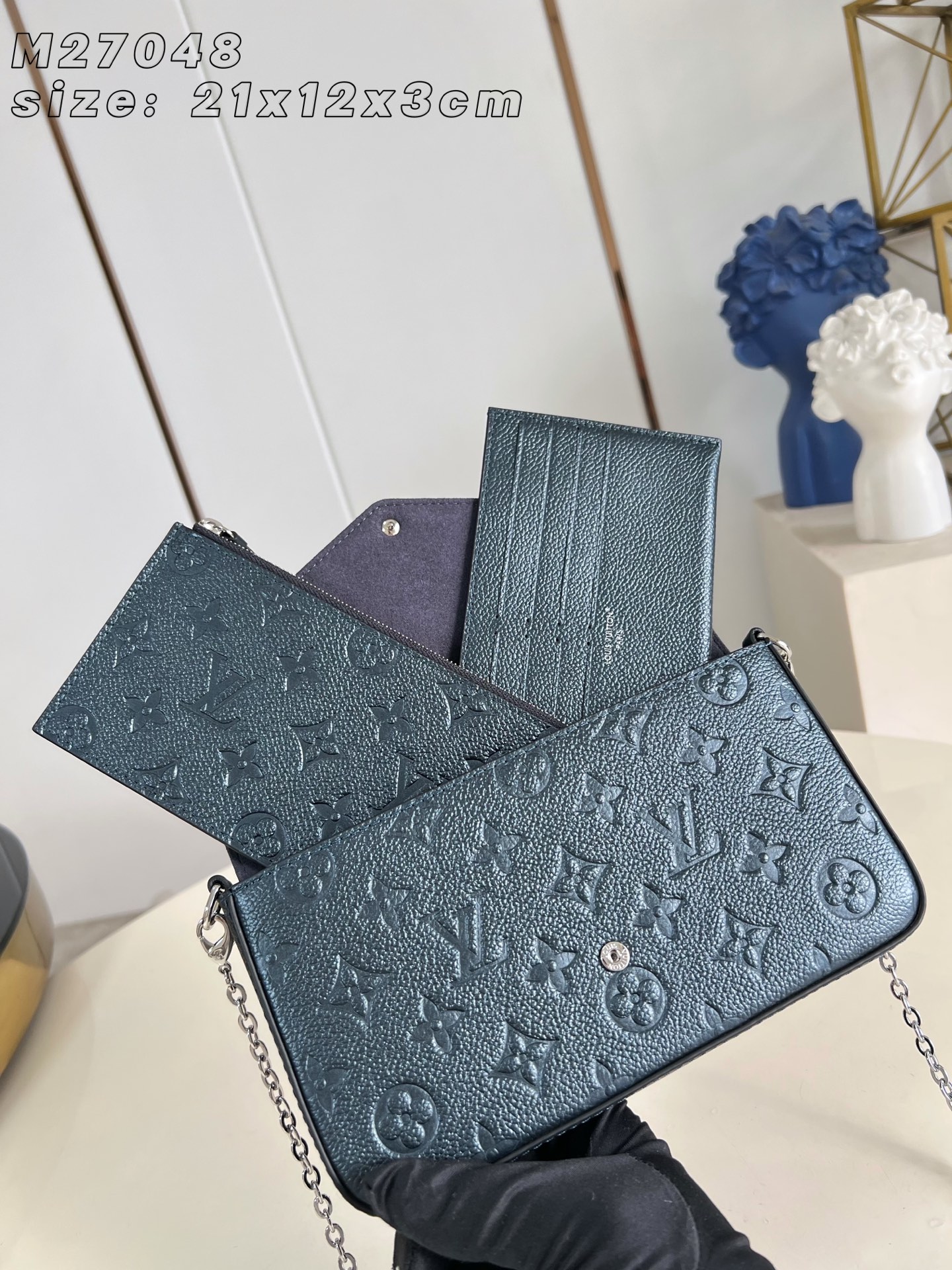 Louis Vuitton Basic Bag Canvas M-l