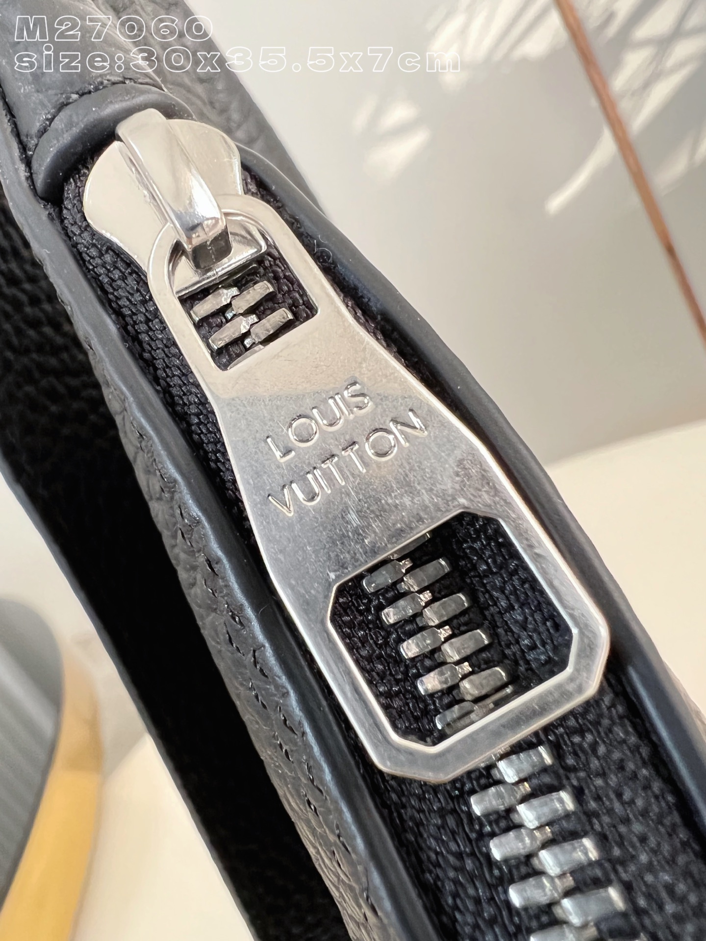 Louis Vuitton Shoulder Bag M-l-s