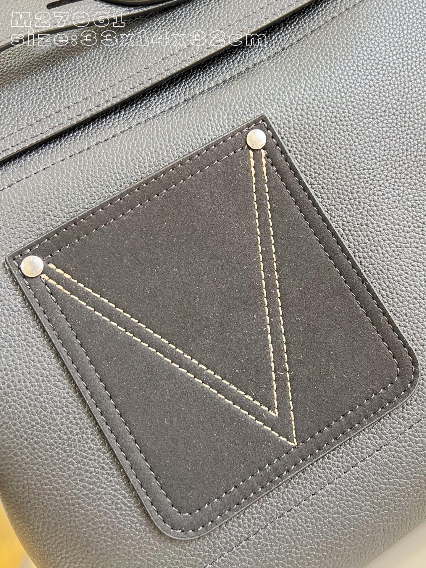 Louis Vuitton Basic Bag Cow Leather M-l-s