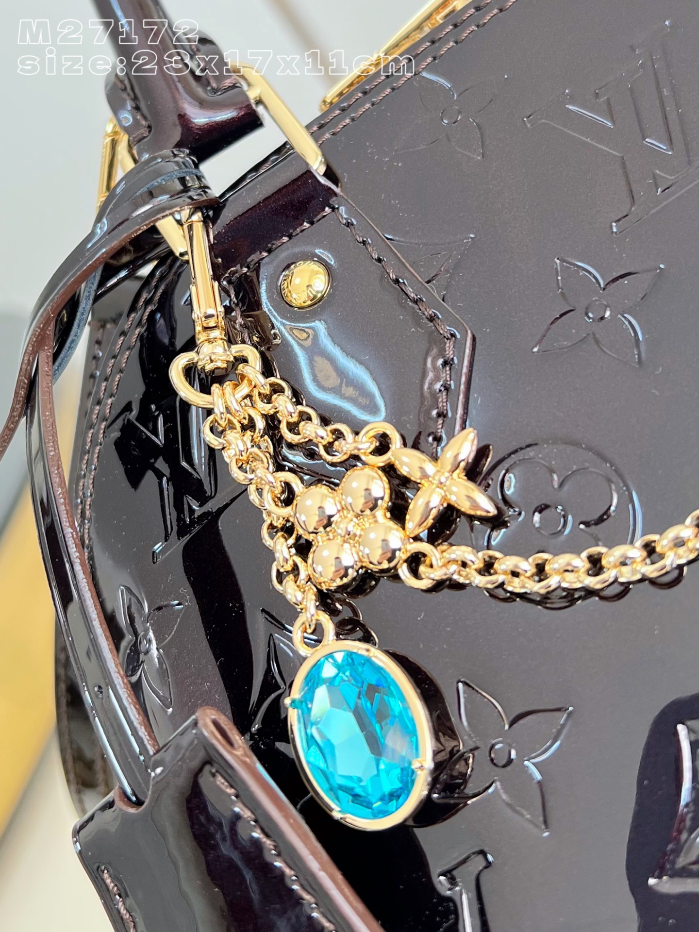 Louis Vuitton Basic Bag M-l