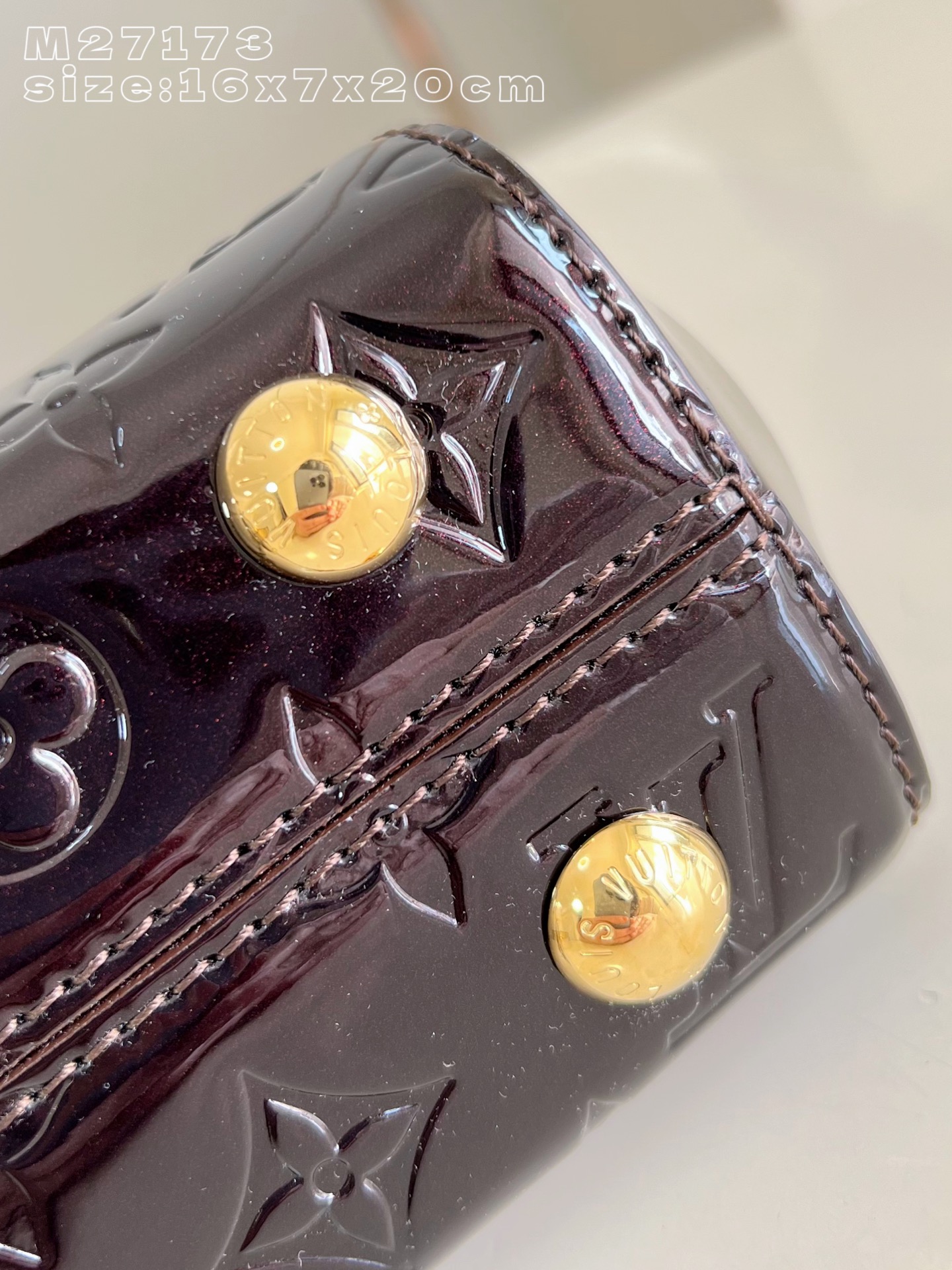 Louis Vuitton Basic Bag M-l