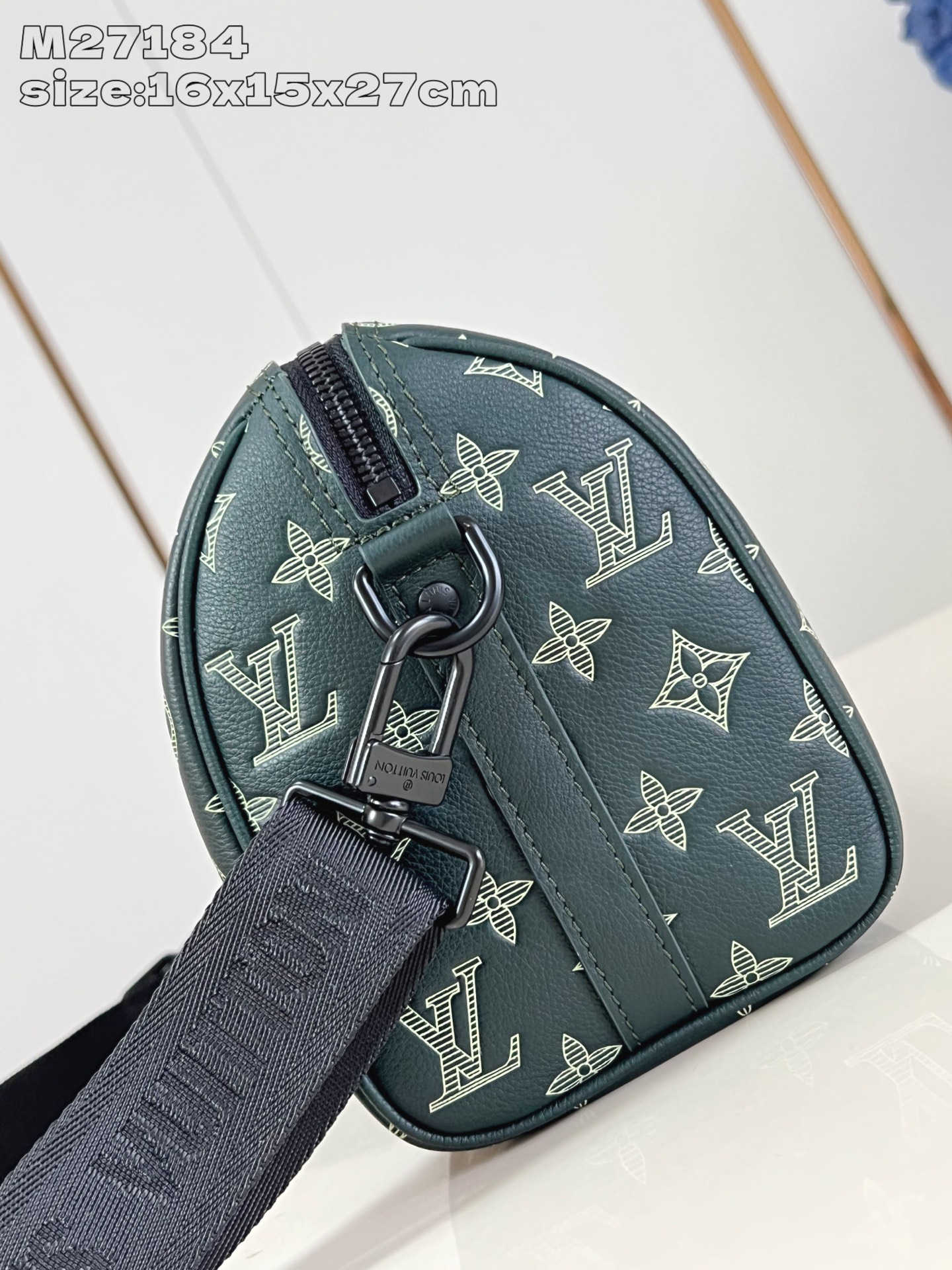 Louis Vuitton Basic Bag Cow Leather M-l-s