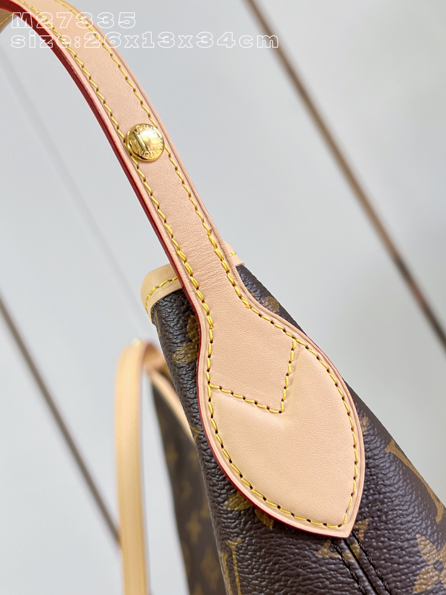 Louis Vuitton Basic Bag Canvas M-l