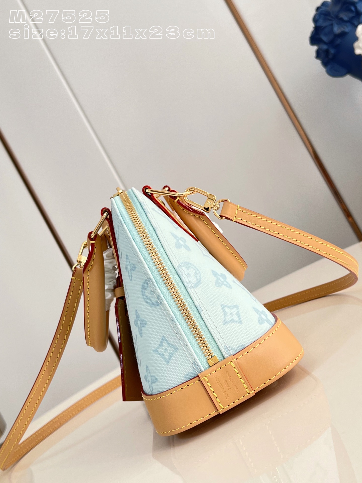 Louis Vuitton Basic Bag Canvas M-l