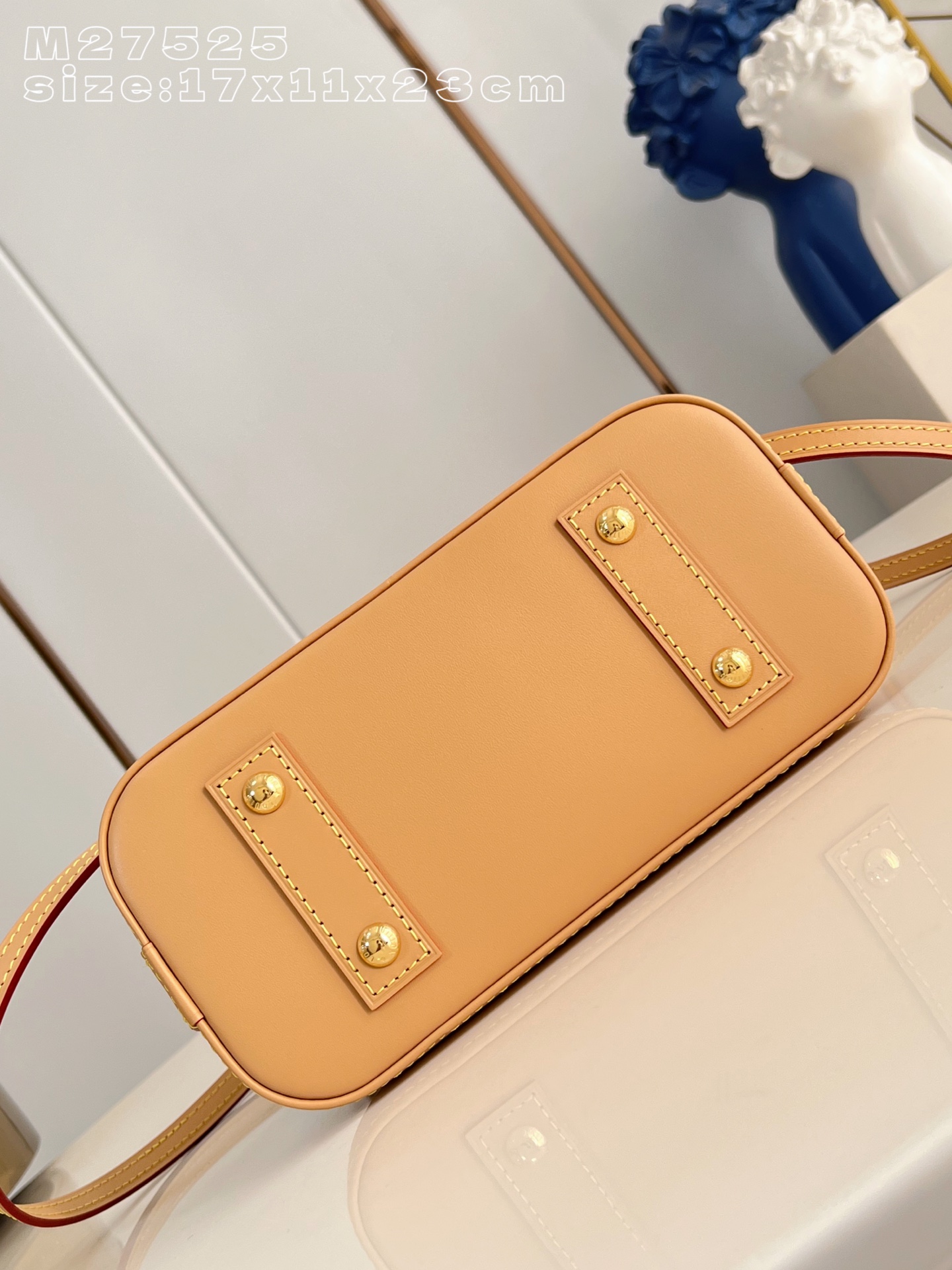 Louis Vuitton Basic Bag Canvas M-l