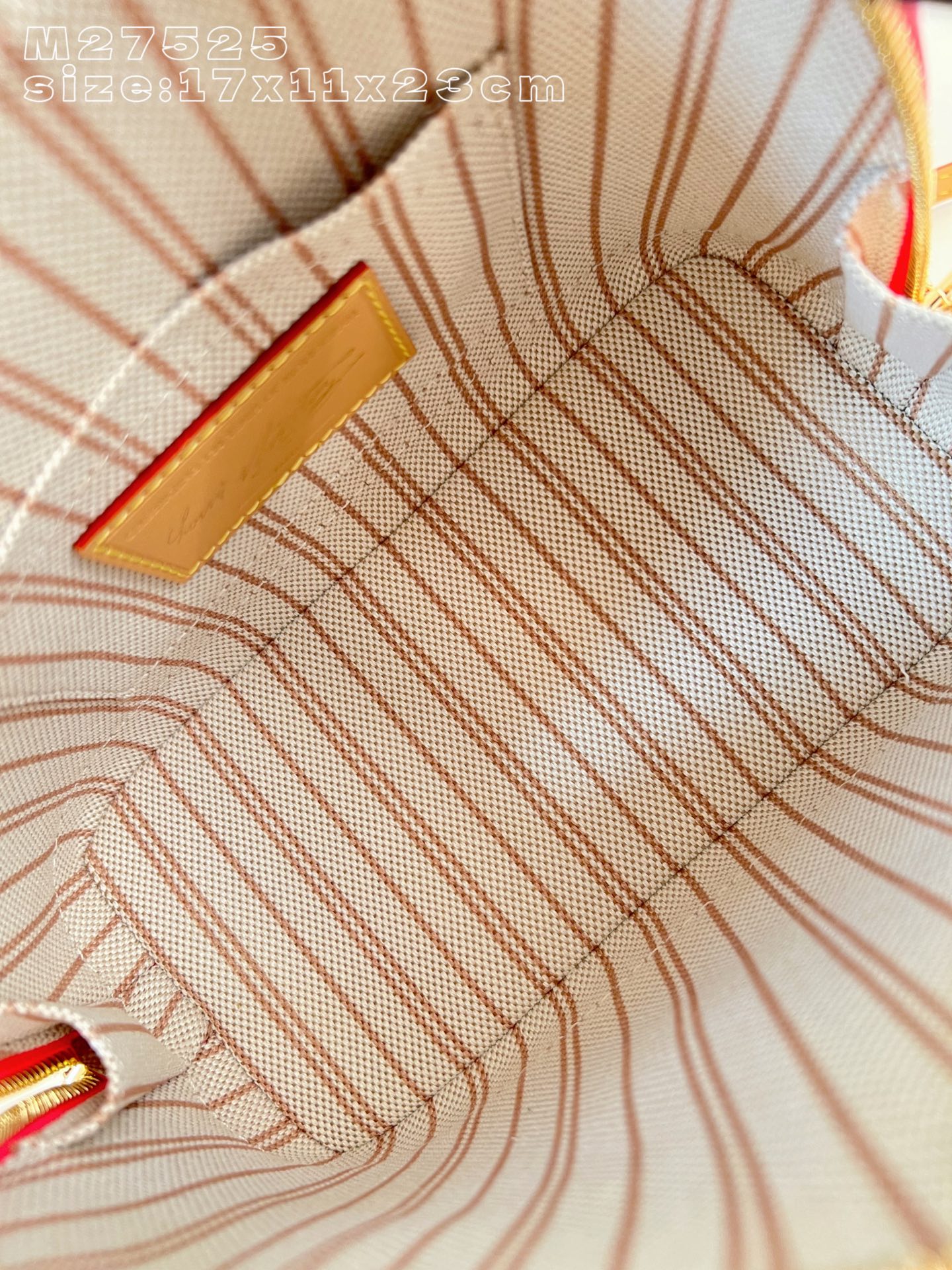 Louis Vuitton Basic Bag Canvas M-l