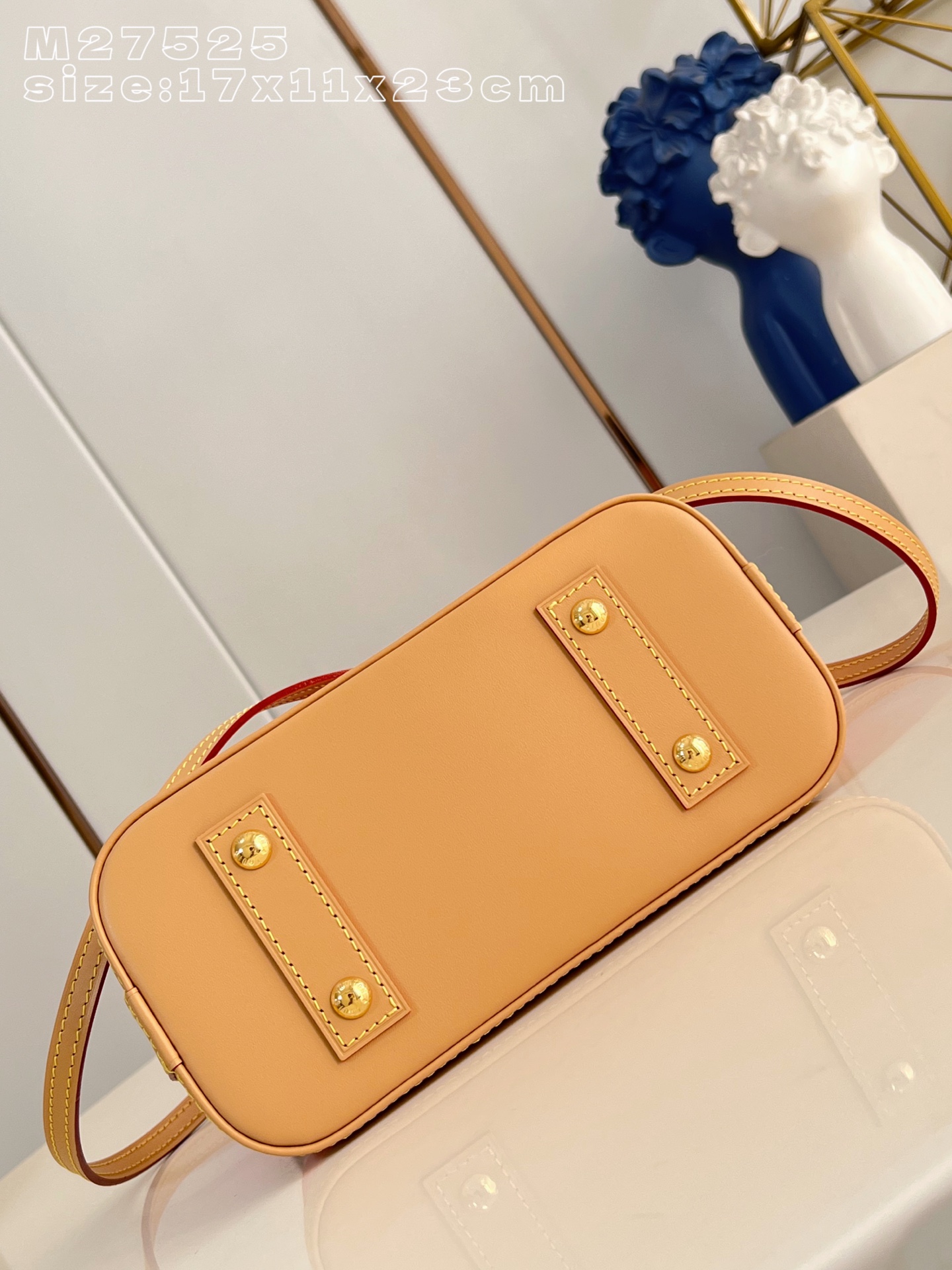 Louis Vuitton Basic Bag Canvas M-l