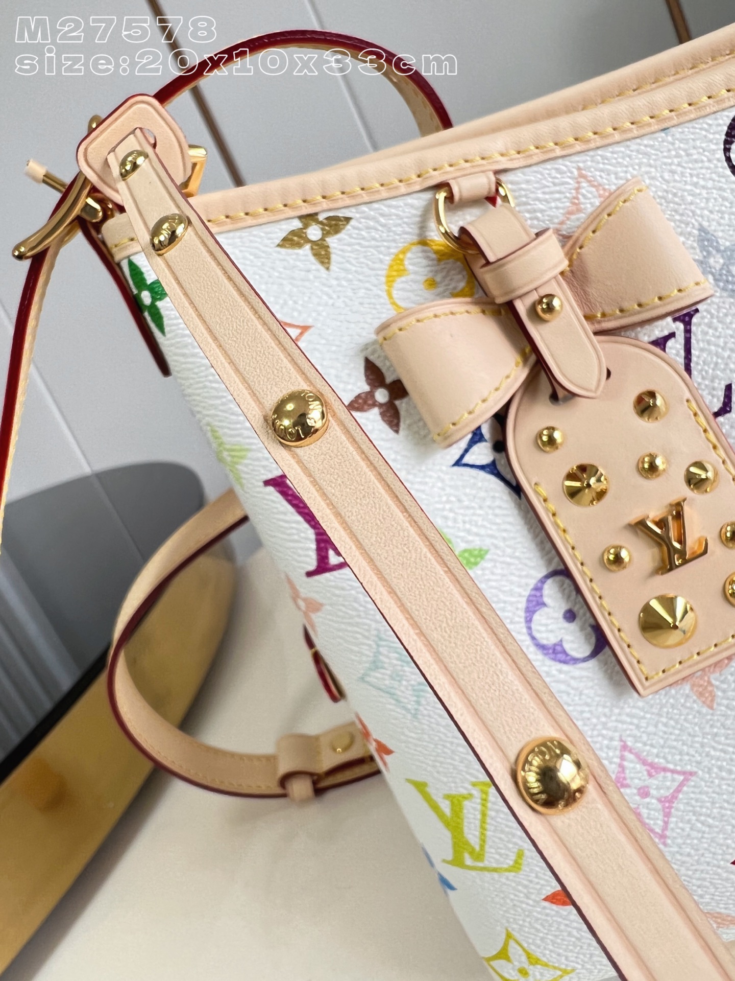 Louis Vuitton Basic Bag Cow Leather M-l-s