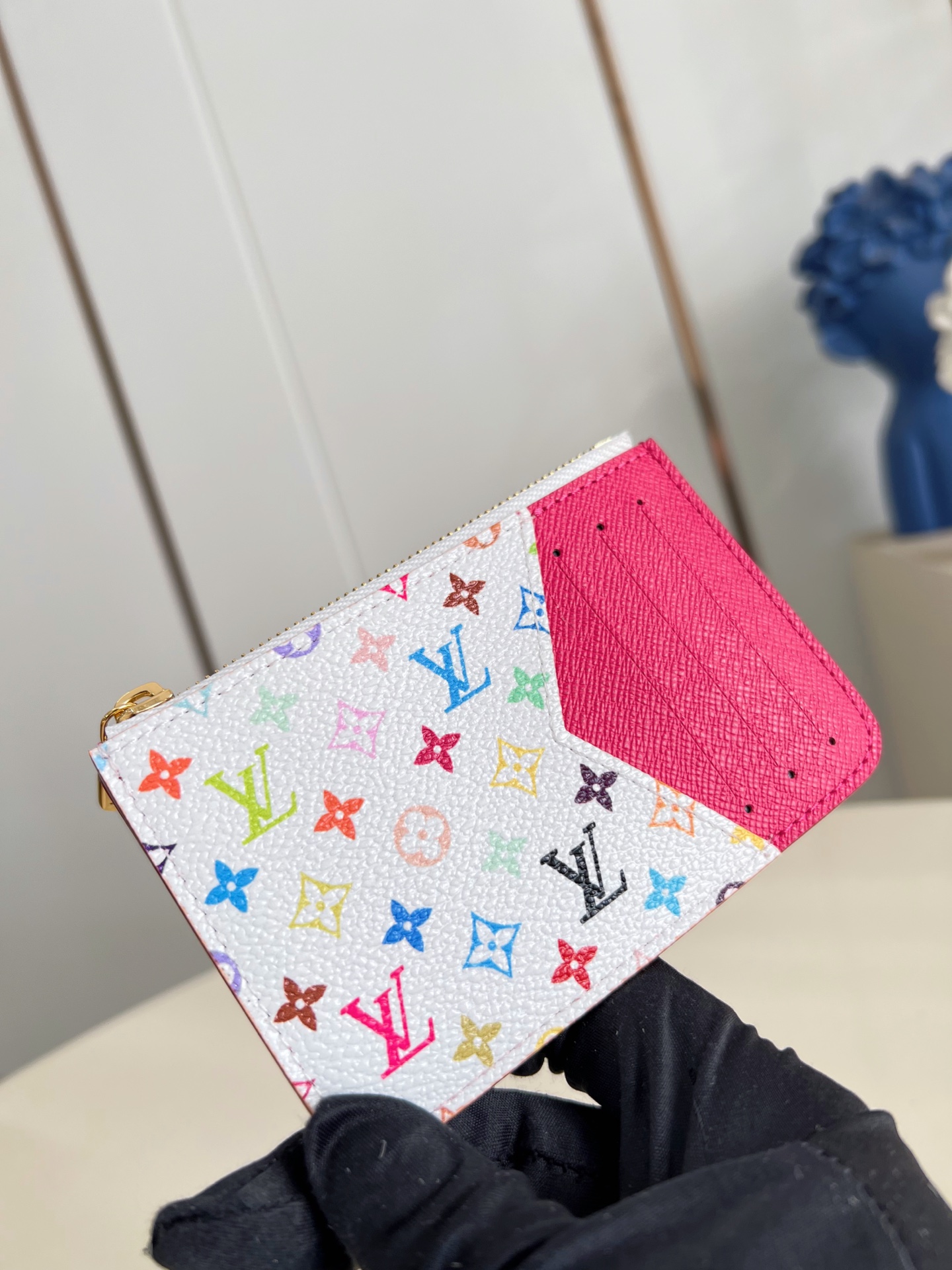 Louis Vuitton Basic Bag Canvas M