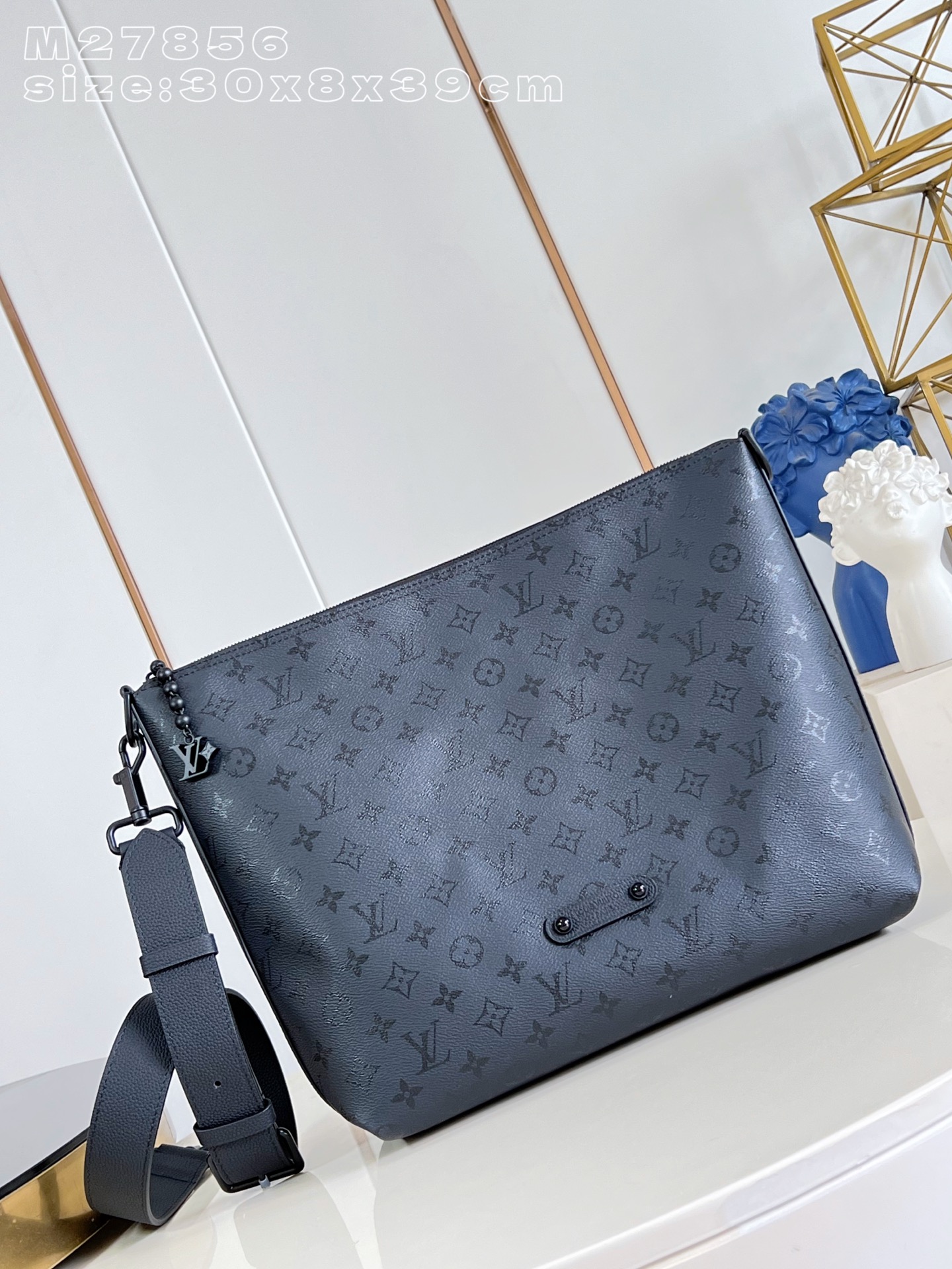 Louis Vuitton Basic Bag Cow Leather M