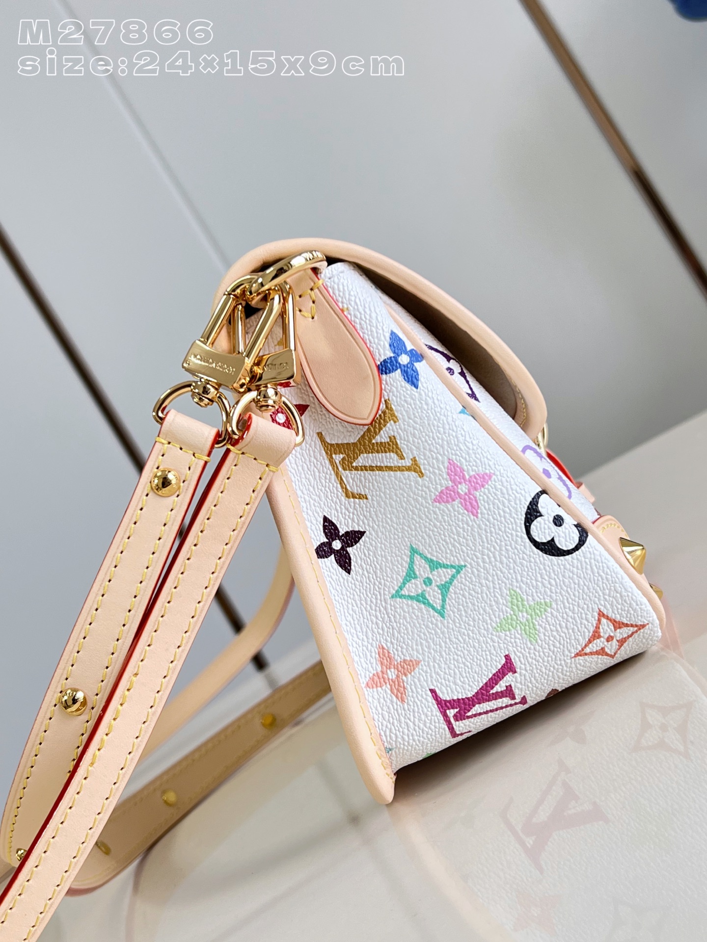 Louis Vuitton Basic Bag Cow Leather M