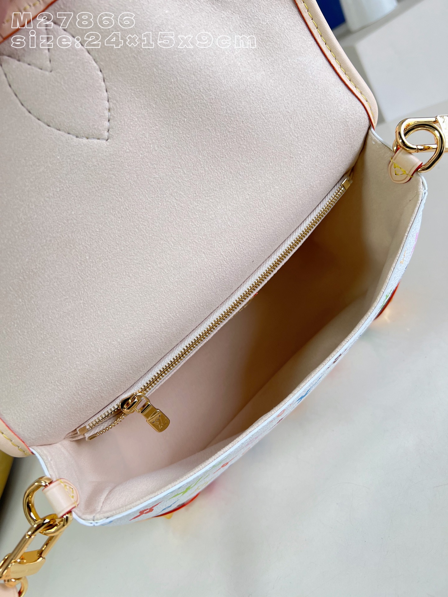 Louis Vuitton Basic Bag Cow Leather M