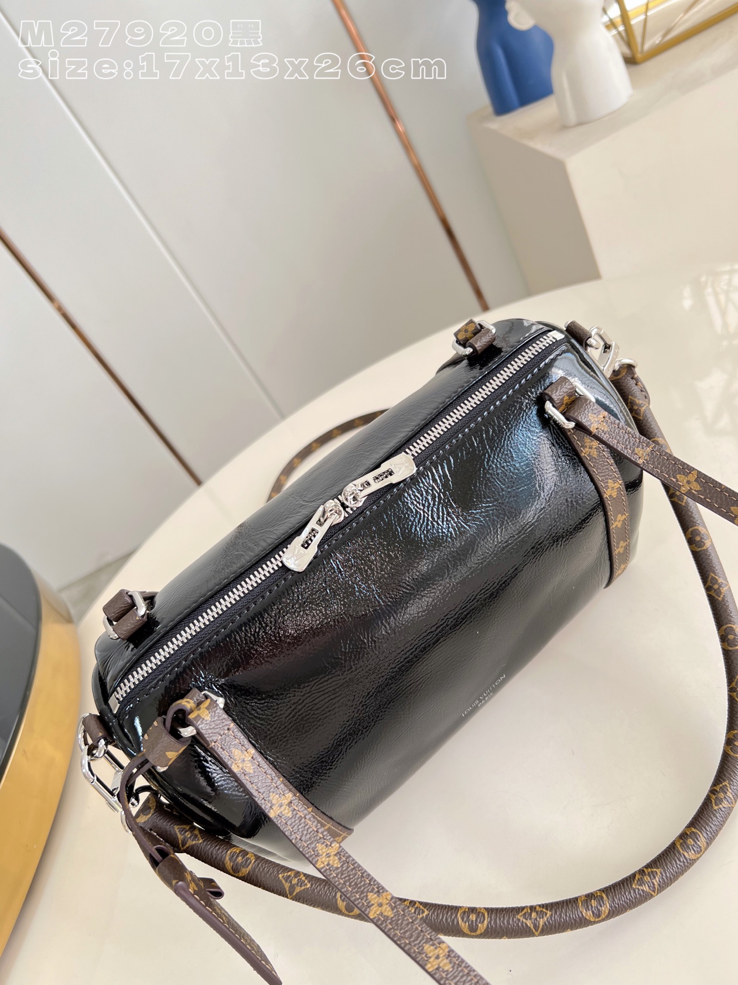 Louis Vuitton Basic Bag Cow Leather M-s