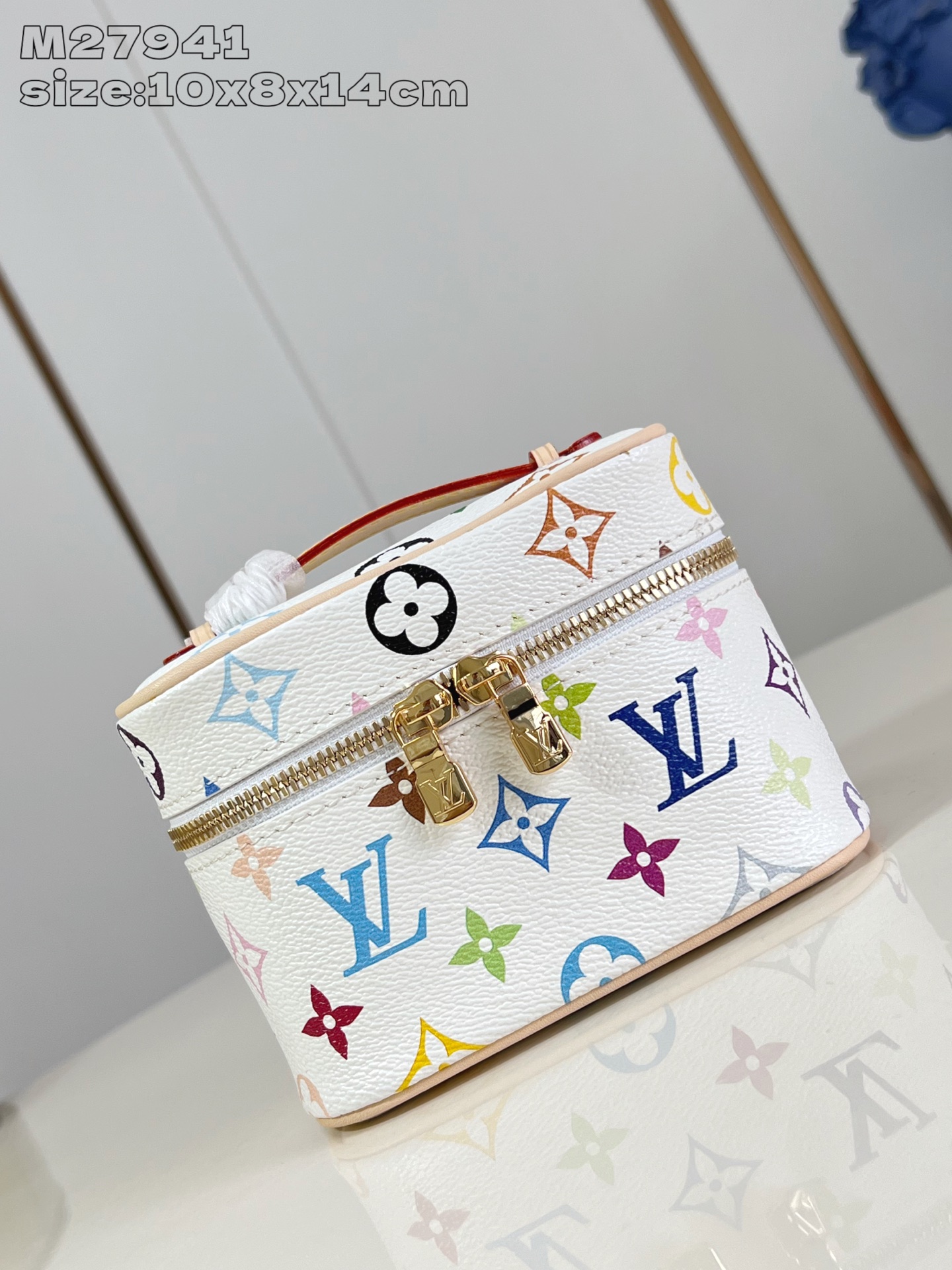 Louis Vuitton Basic Bag Canvas M