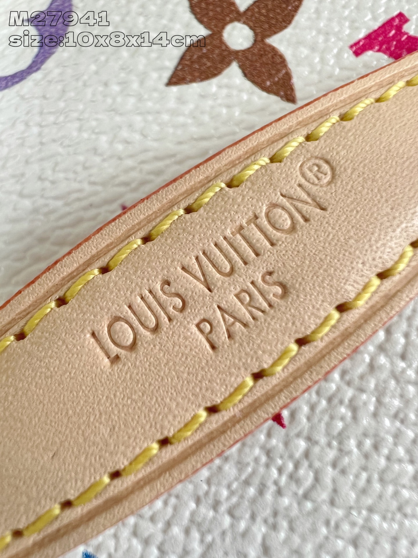Louis Vuitton Basic Bag Canvas M