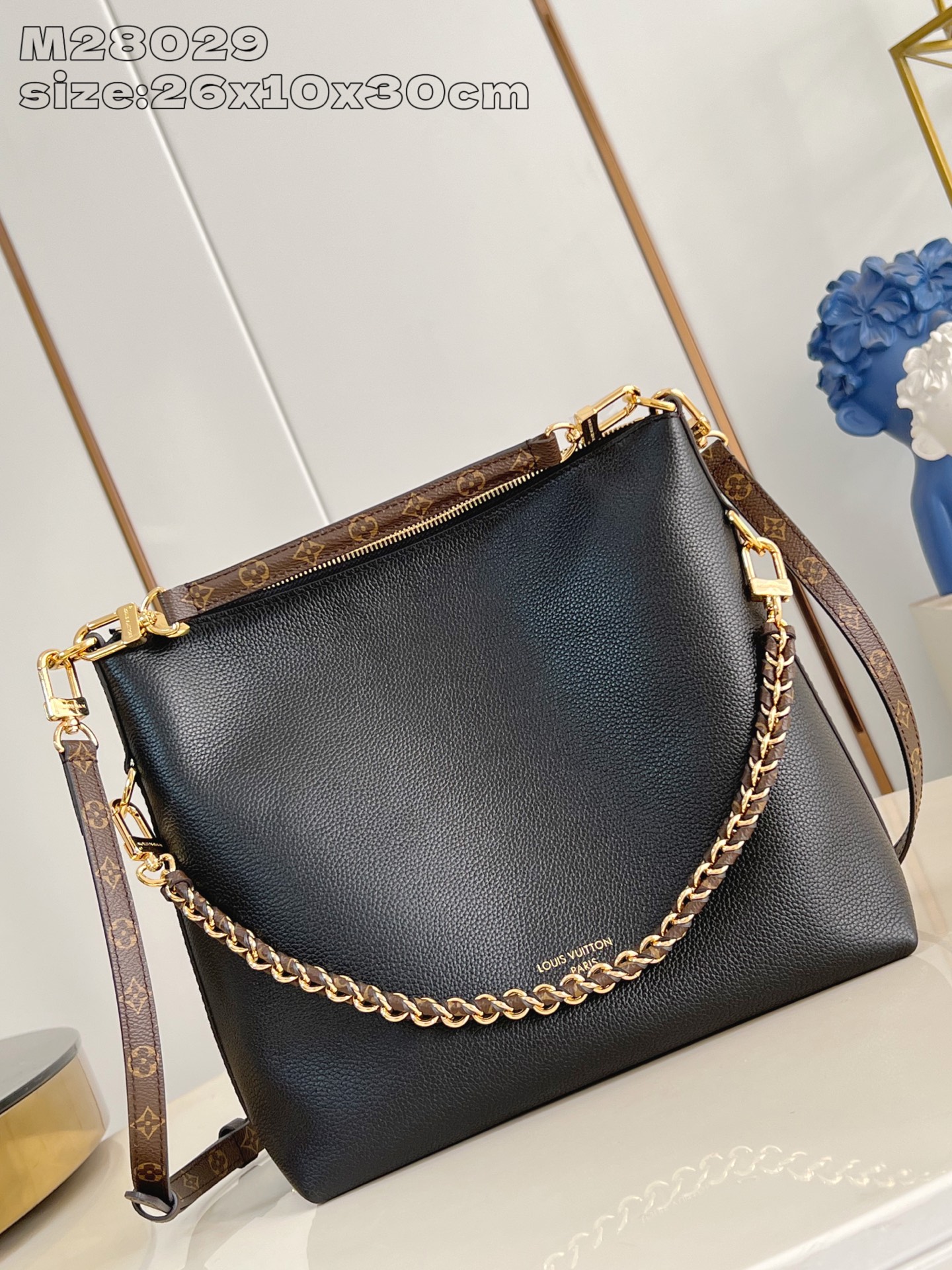 Louis Vuitton Basic Bag Canvas M-l-s