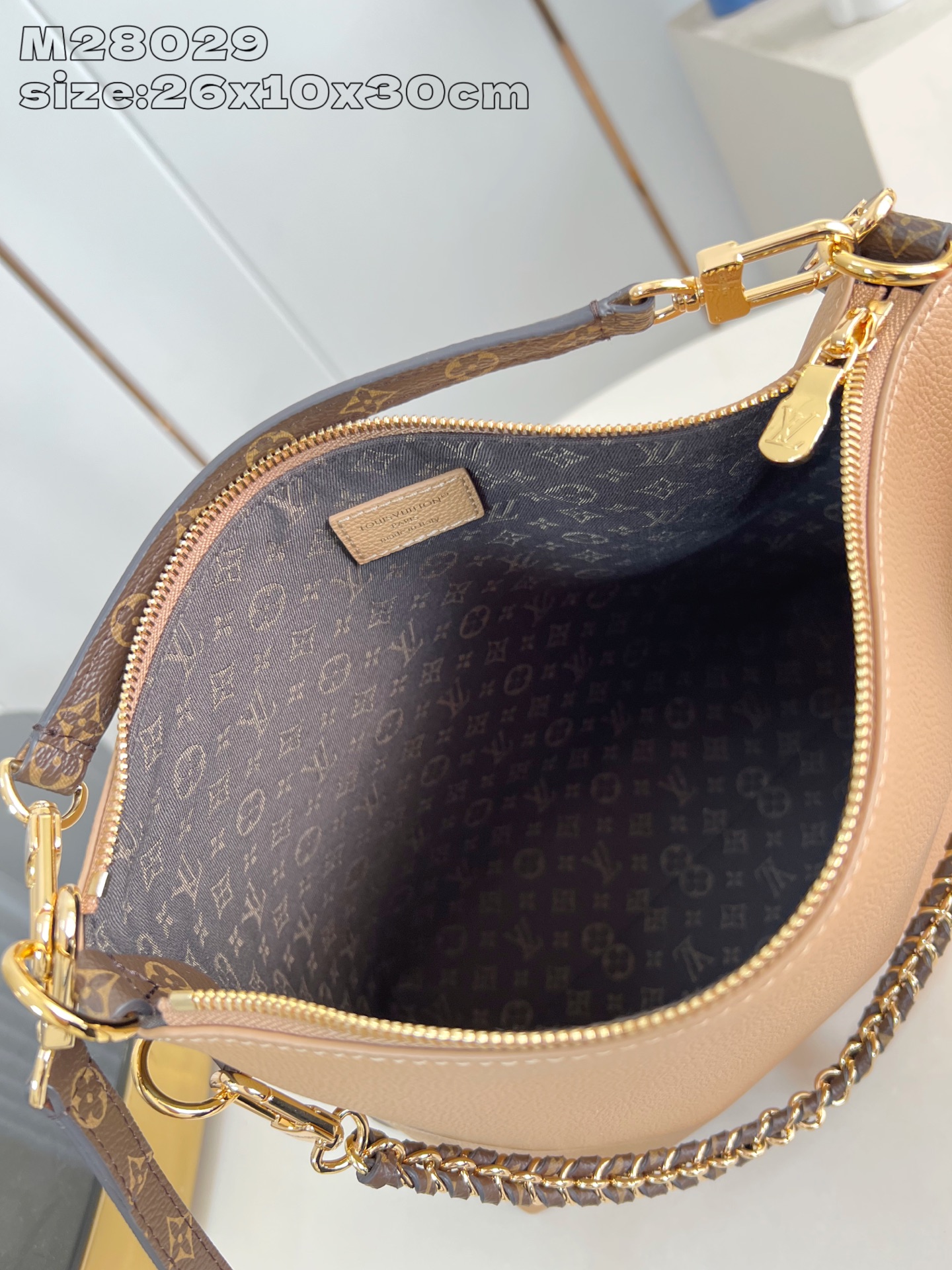 Louis Vuitton Basic Bag Canvas M-l-s