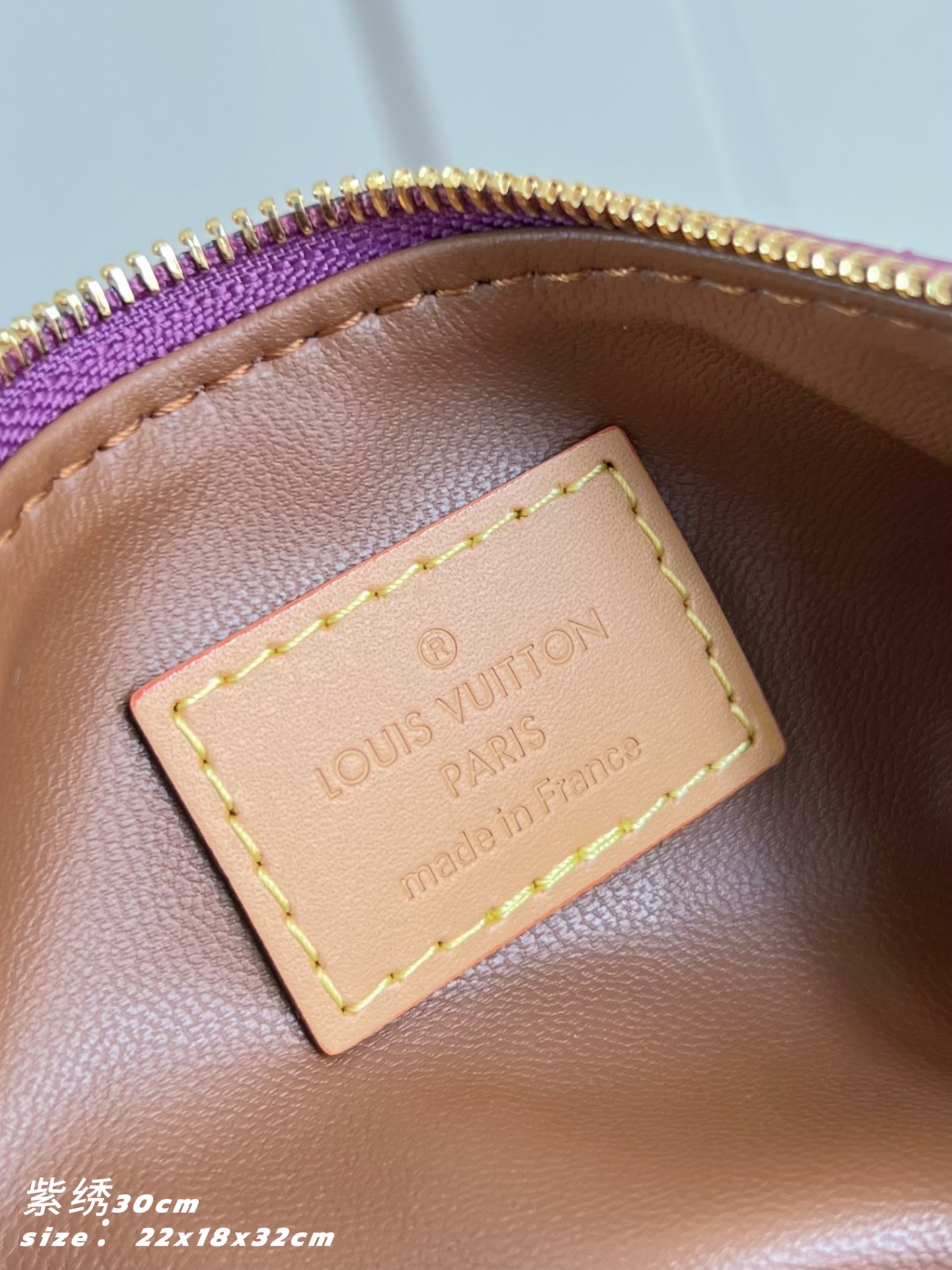 Louis Vuitton Basic Bag Cow Leather 30cm-m-l-s