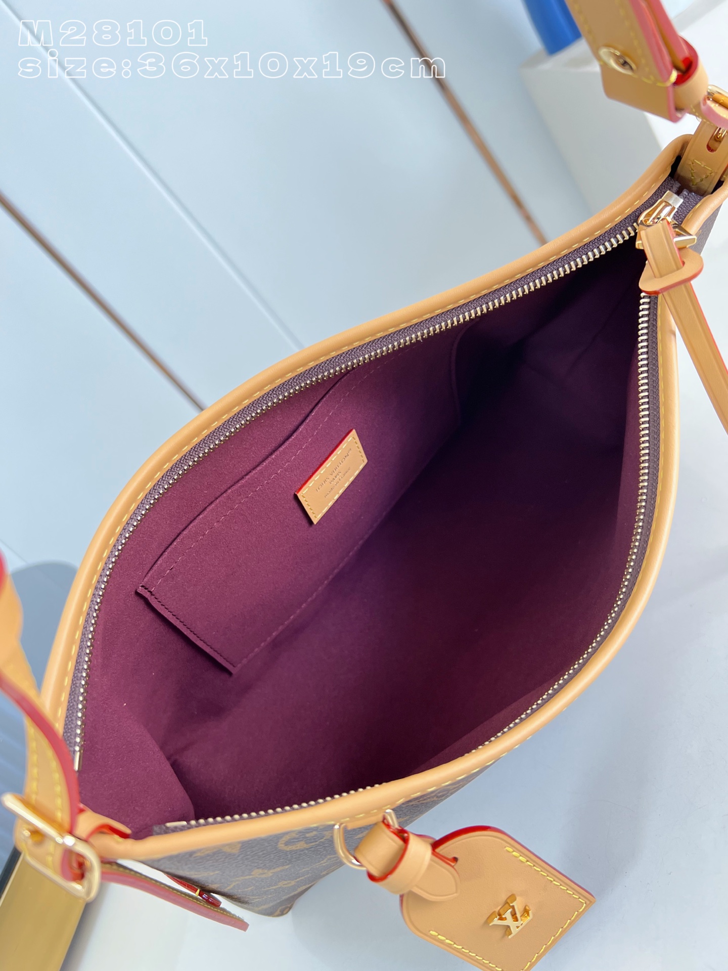 Louis Vuitton Basic Bag Canvas M-l-s