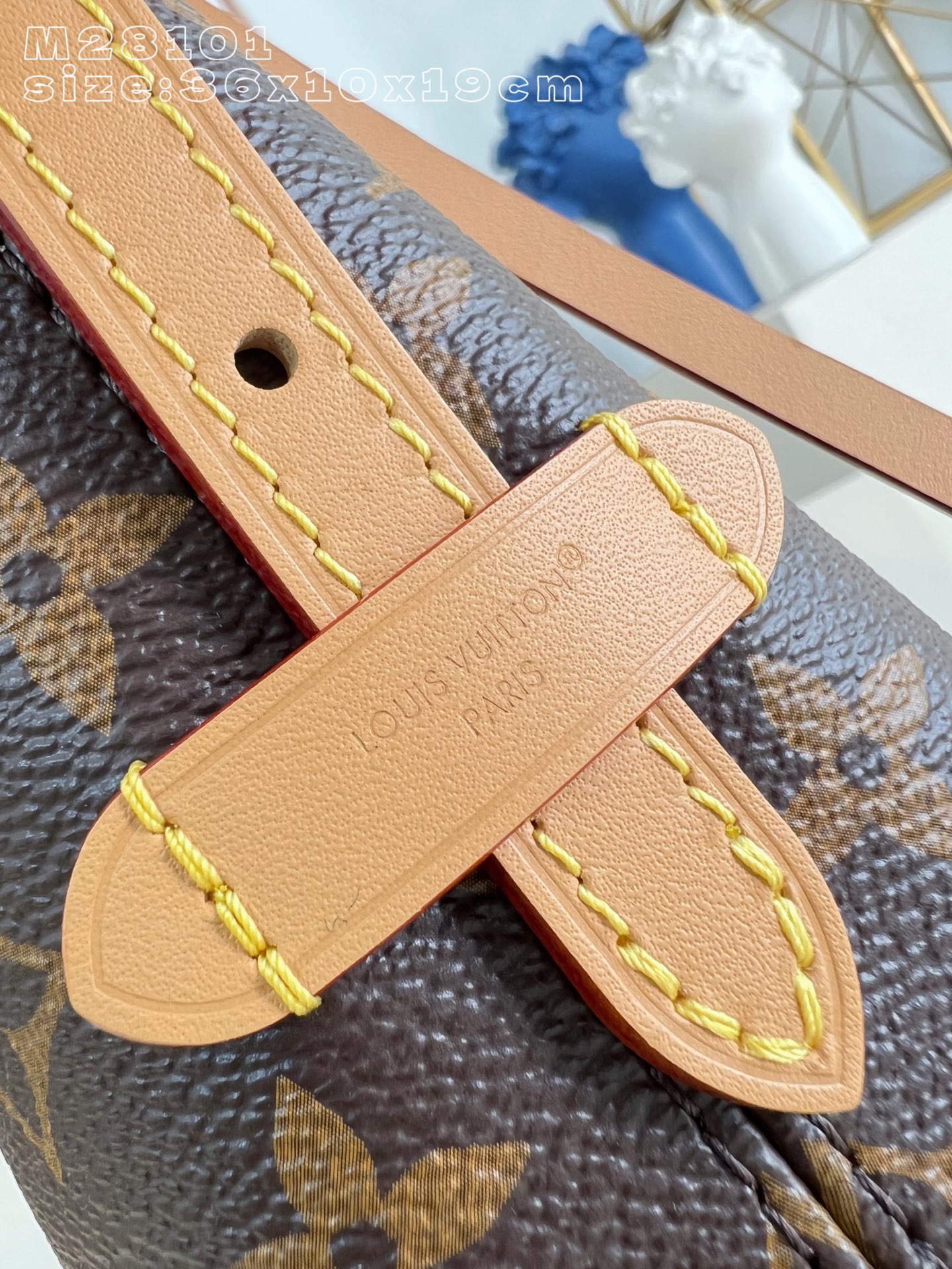 Louis Vuitton Basic Bag Canvas M-l-s