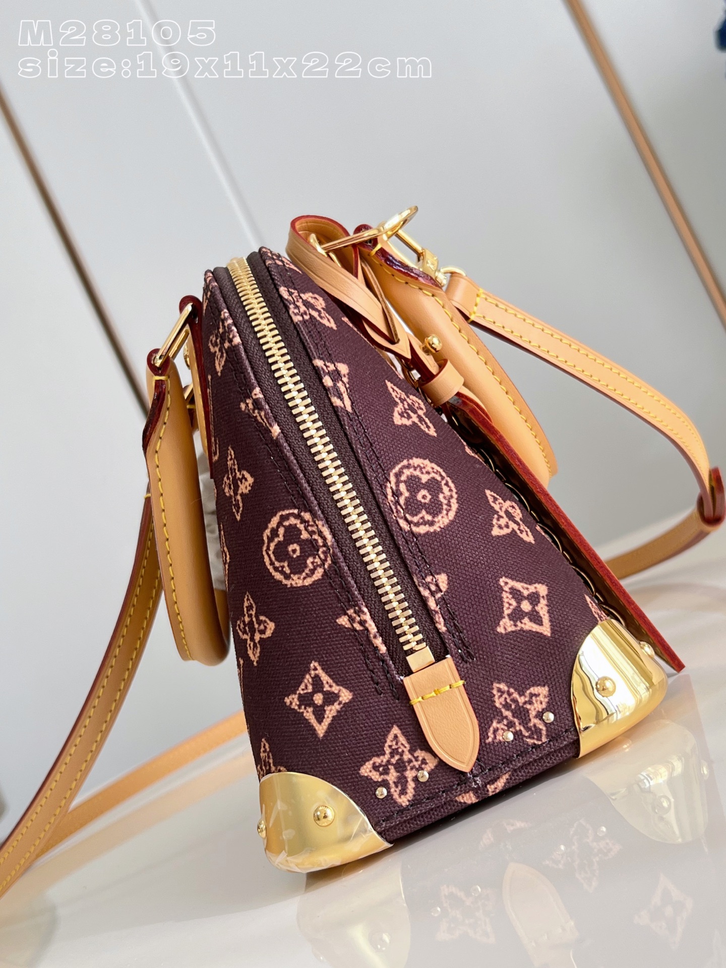Louis Vuitton Basic Bag M-l