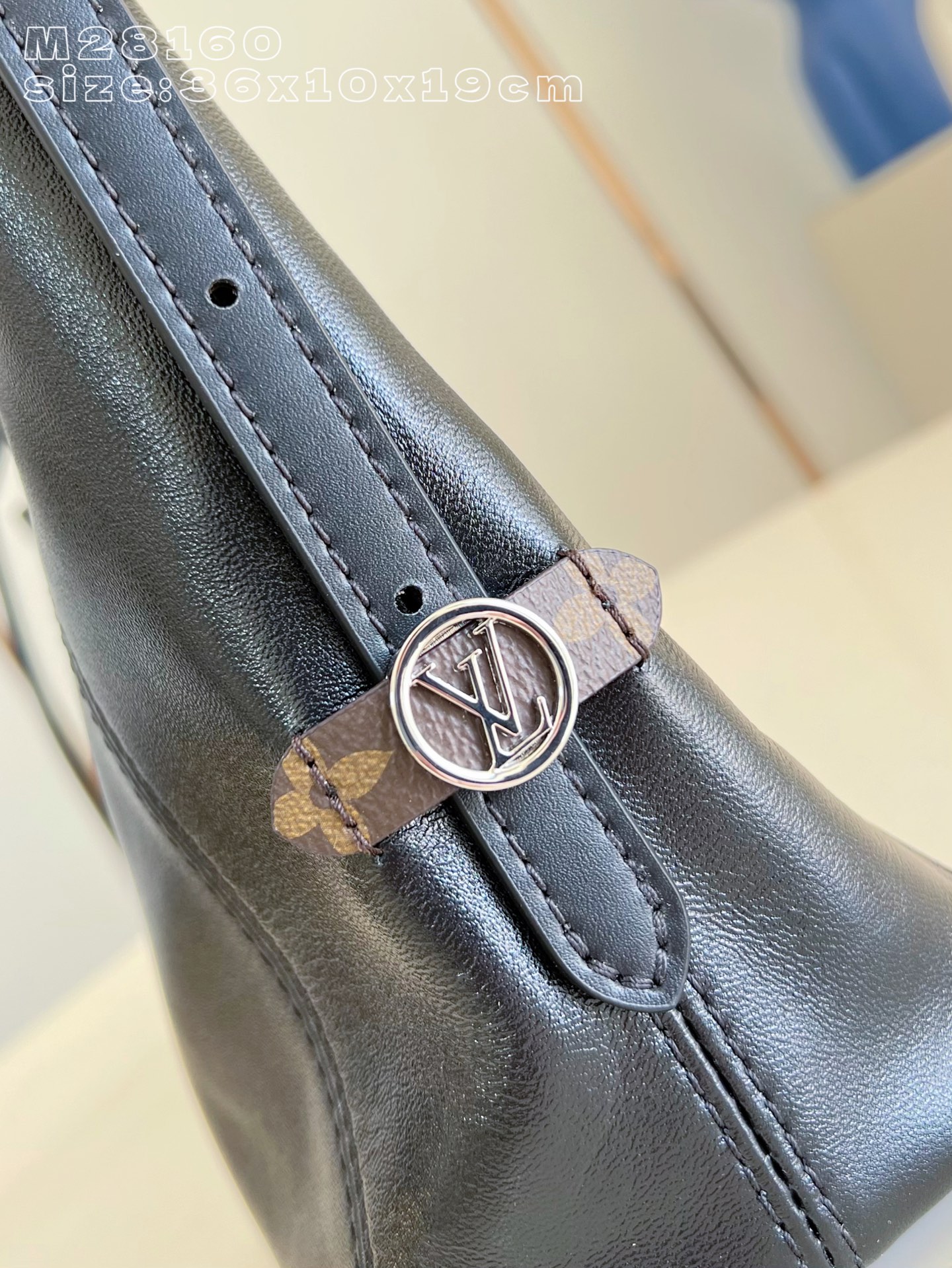 Louis Vuitton Basic Bag Sheepskin M-l-s