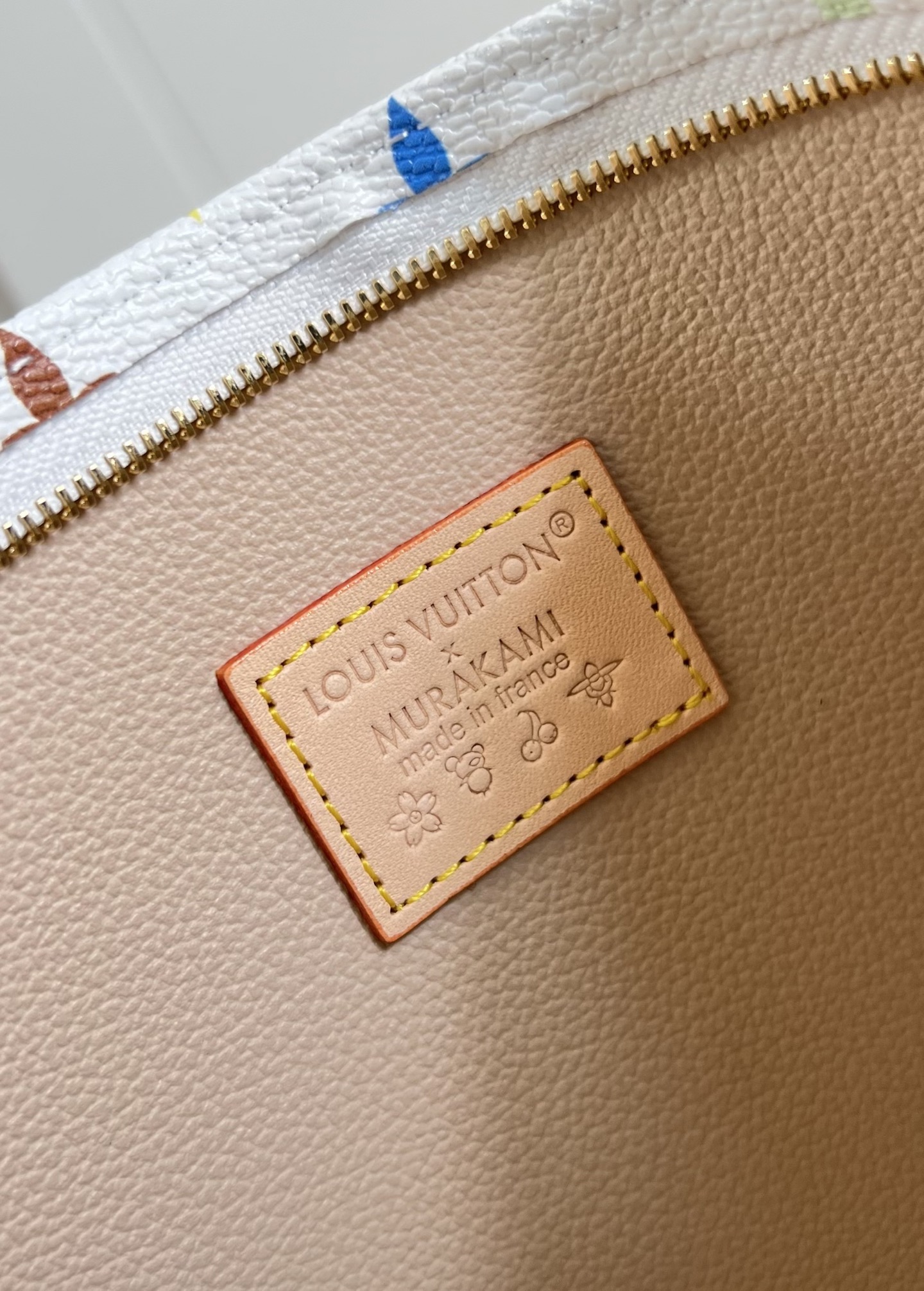 Louis Vuitton Basic Bag Canvas M-l