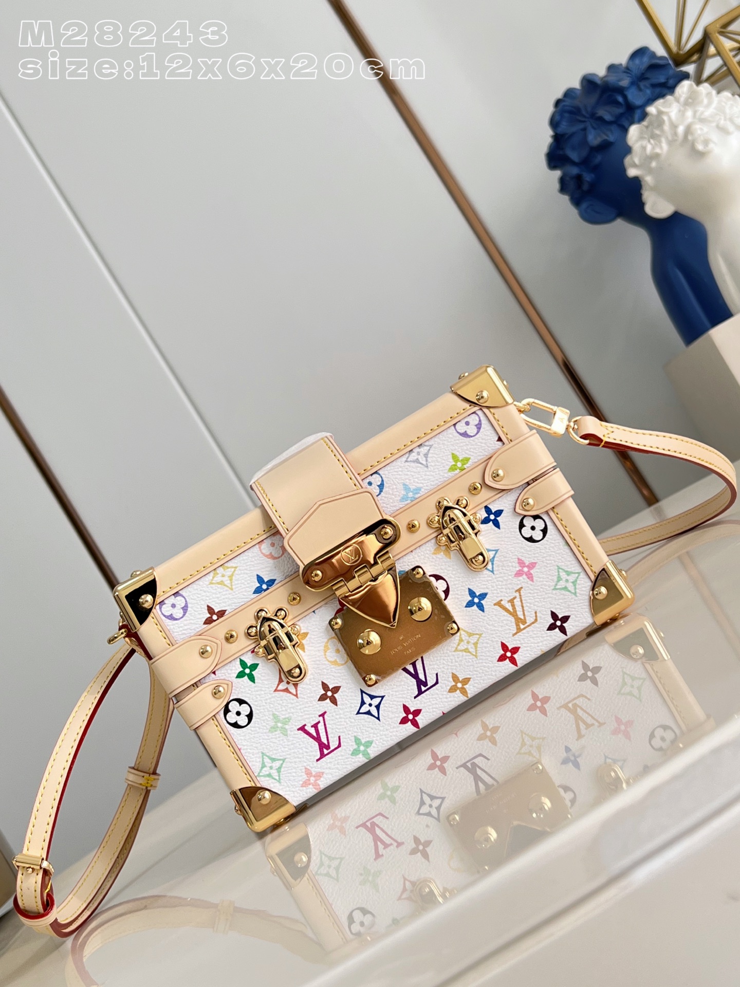 Louis Vuitton Basic Bag Canvas M-l-s