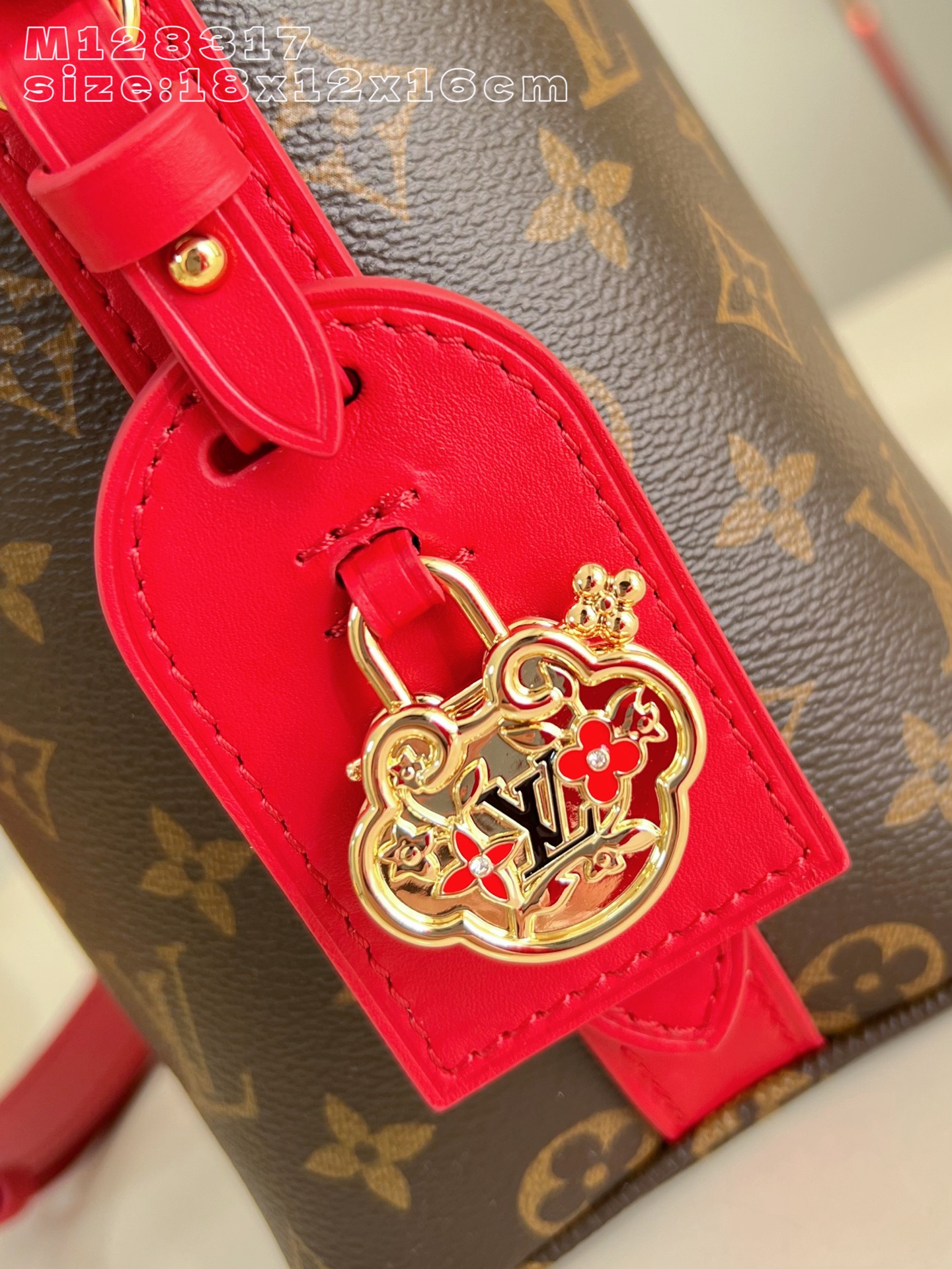 Louis Vuitton Basic Bag Canvas Foldable M-l