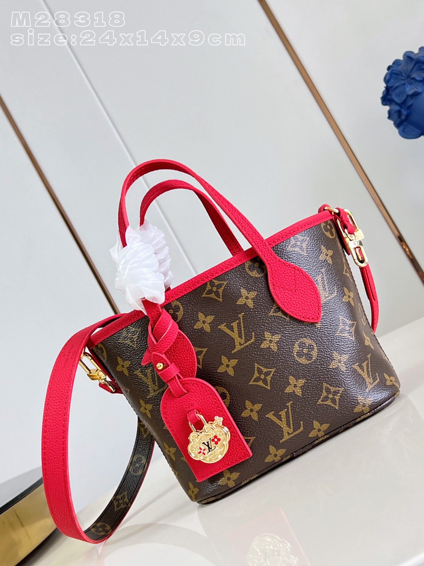 Louis Vuitton Basic Bag Canvas M-l-s