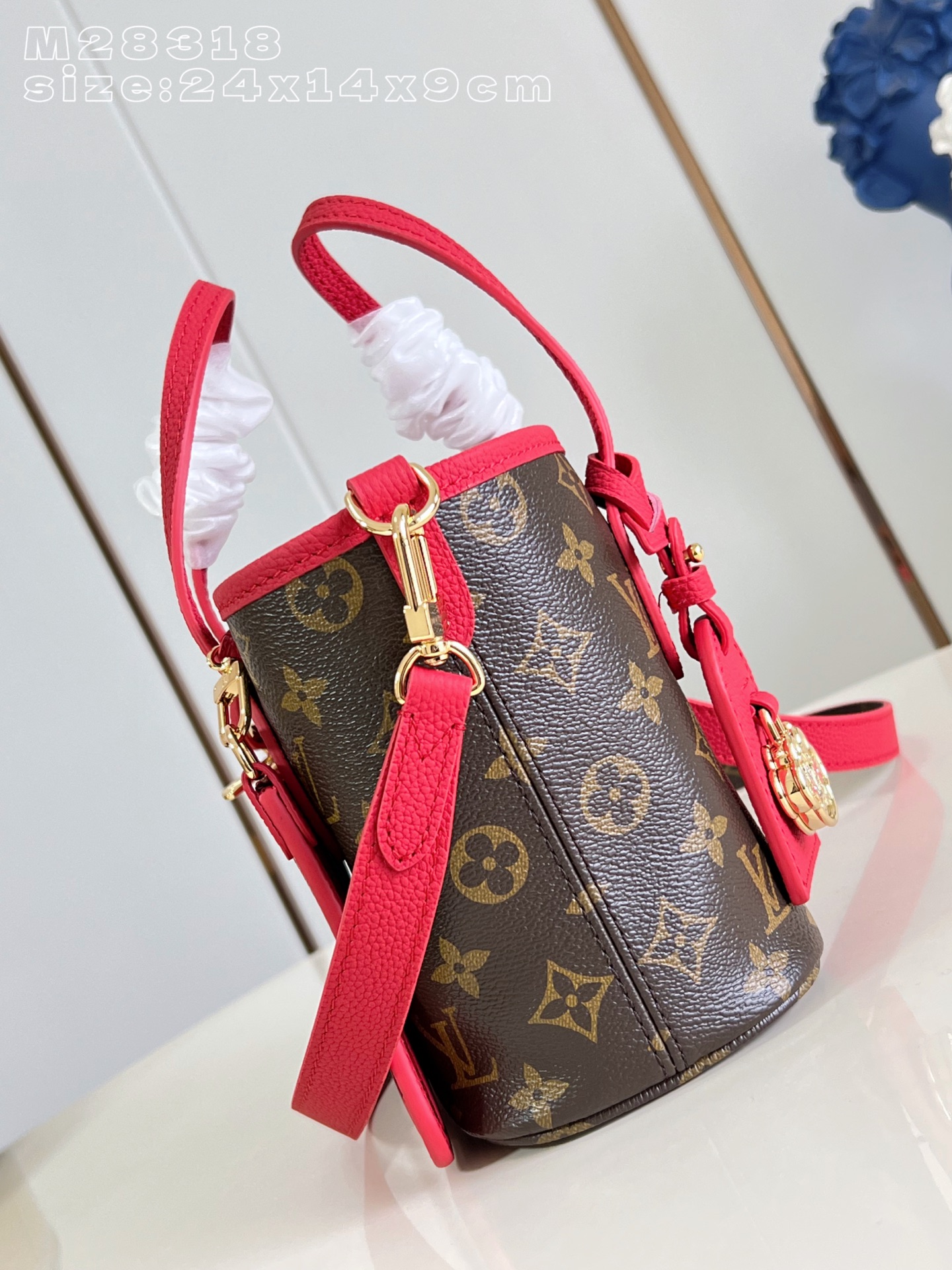 Louis Vuitton Basic Bag Canvas M-l-s
