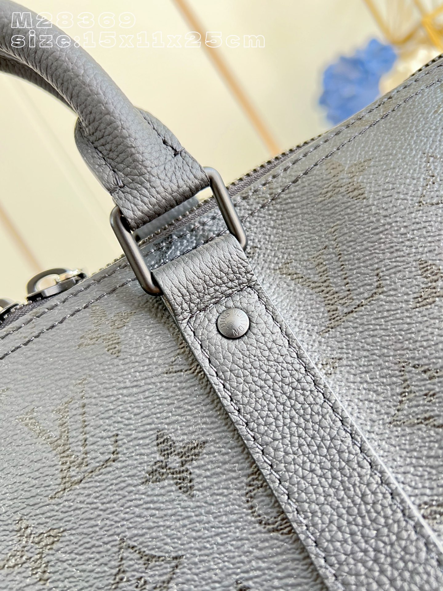 Louis Vuitton Basic Bag Canvas M-l