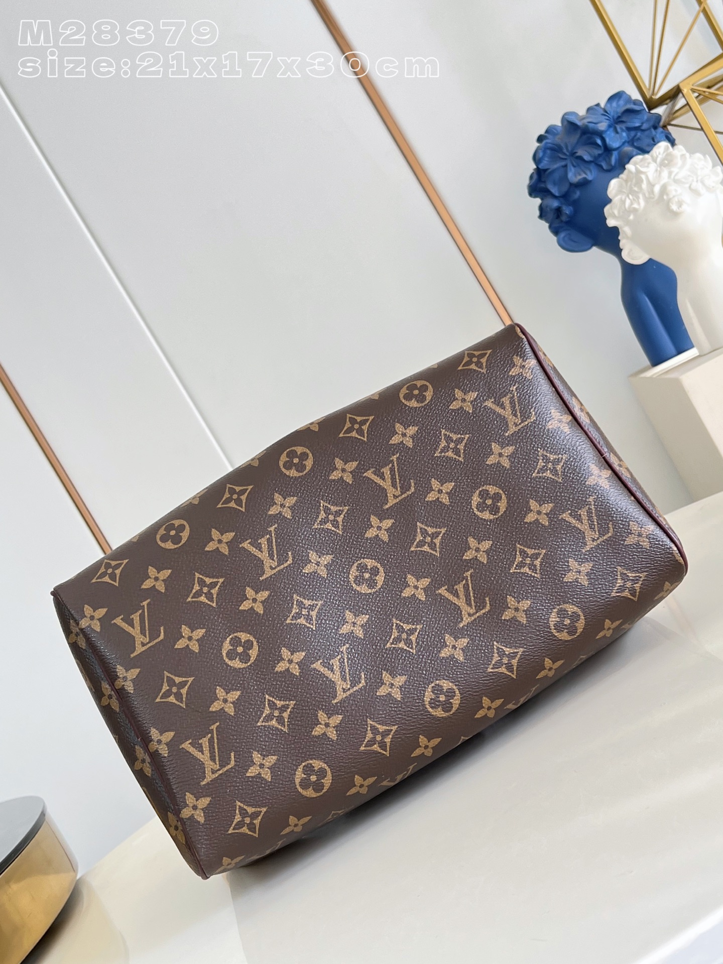 Louis Vuitton Basic Bag Cow Leather M-s