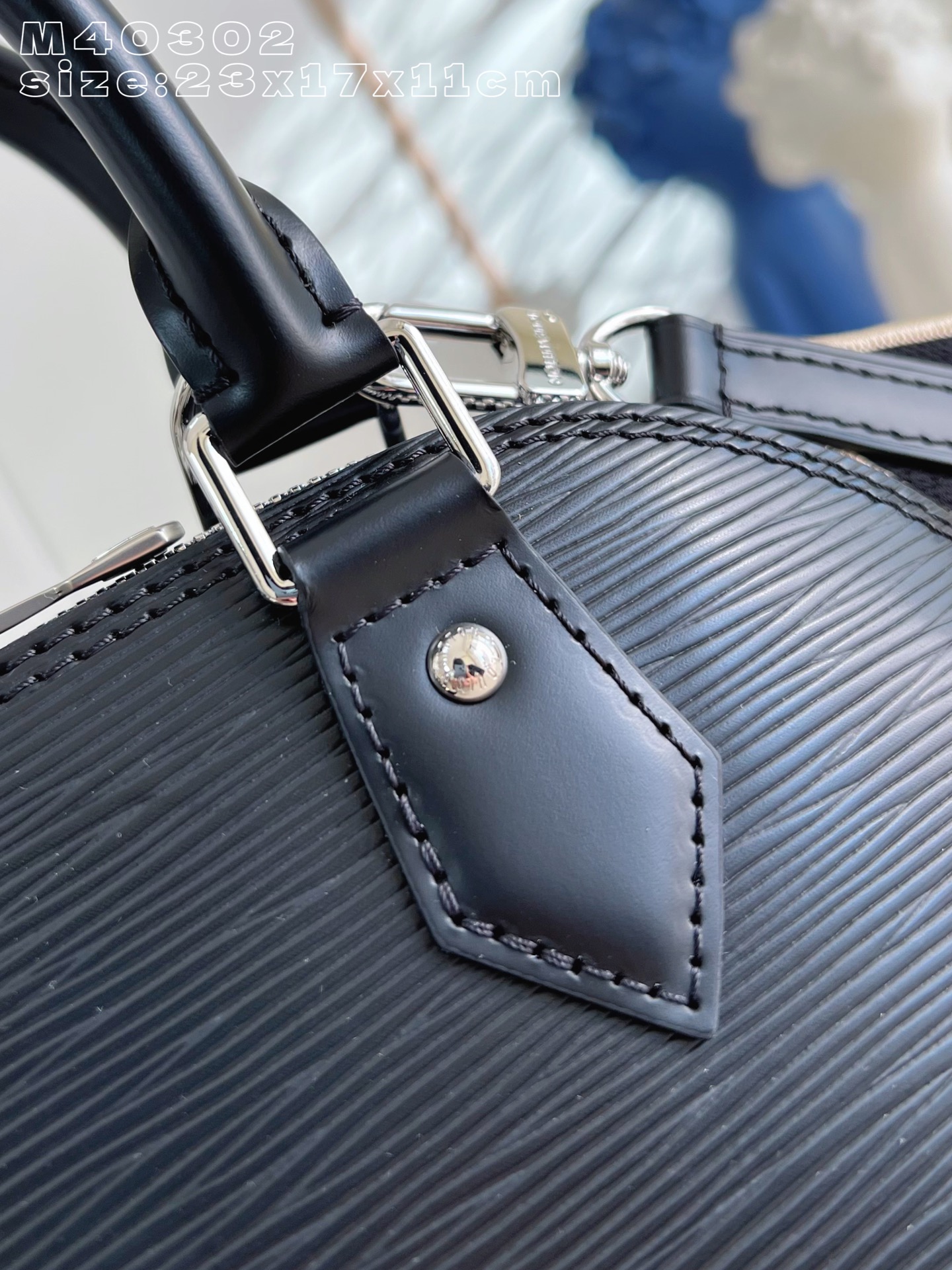 Louis Vuitton Basic Bag M-l