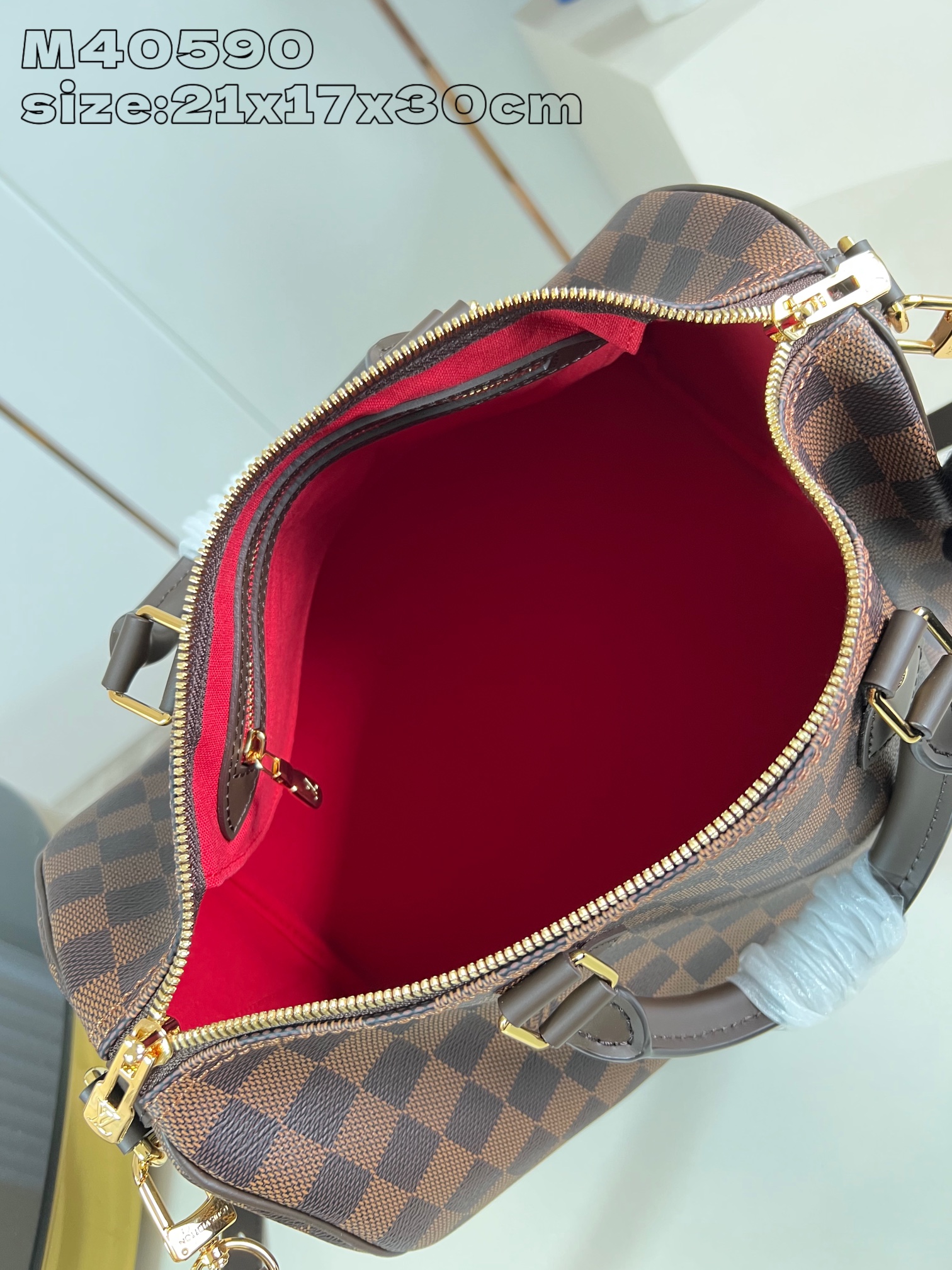 Louis Vuitton Basic Bag Canvas M-l-s