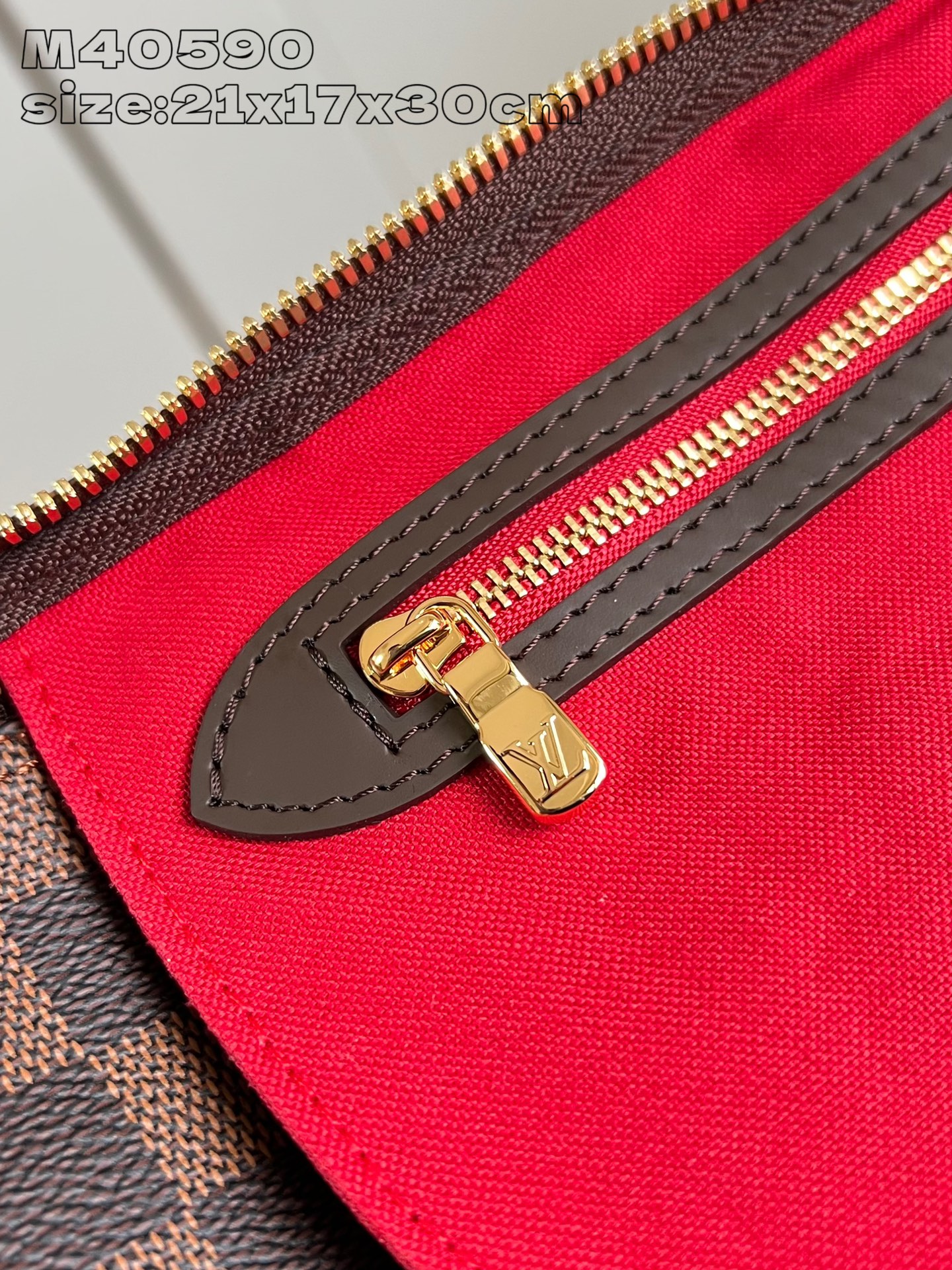 Louis Vuitton Basic Bag Canvas M-l-s